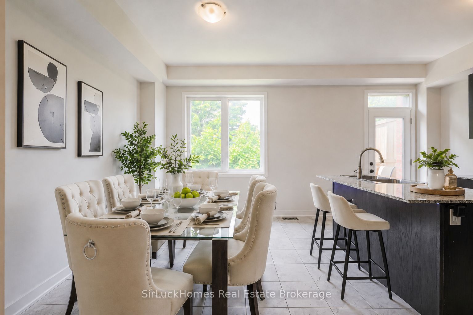 906 Kicking Horse Path, Oshawa, ON L1J 0B4 photo 3