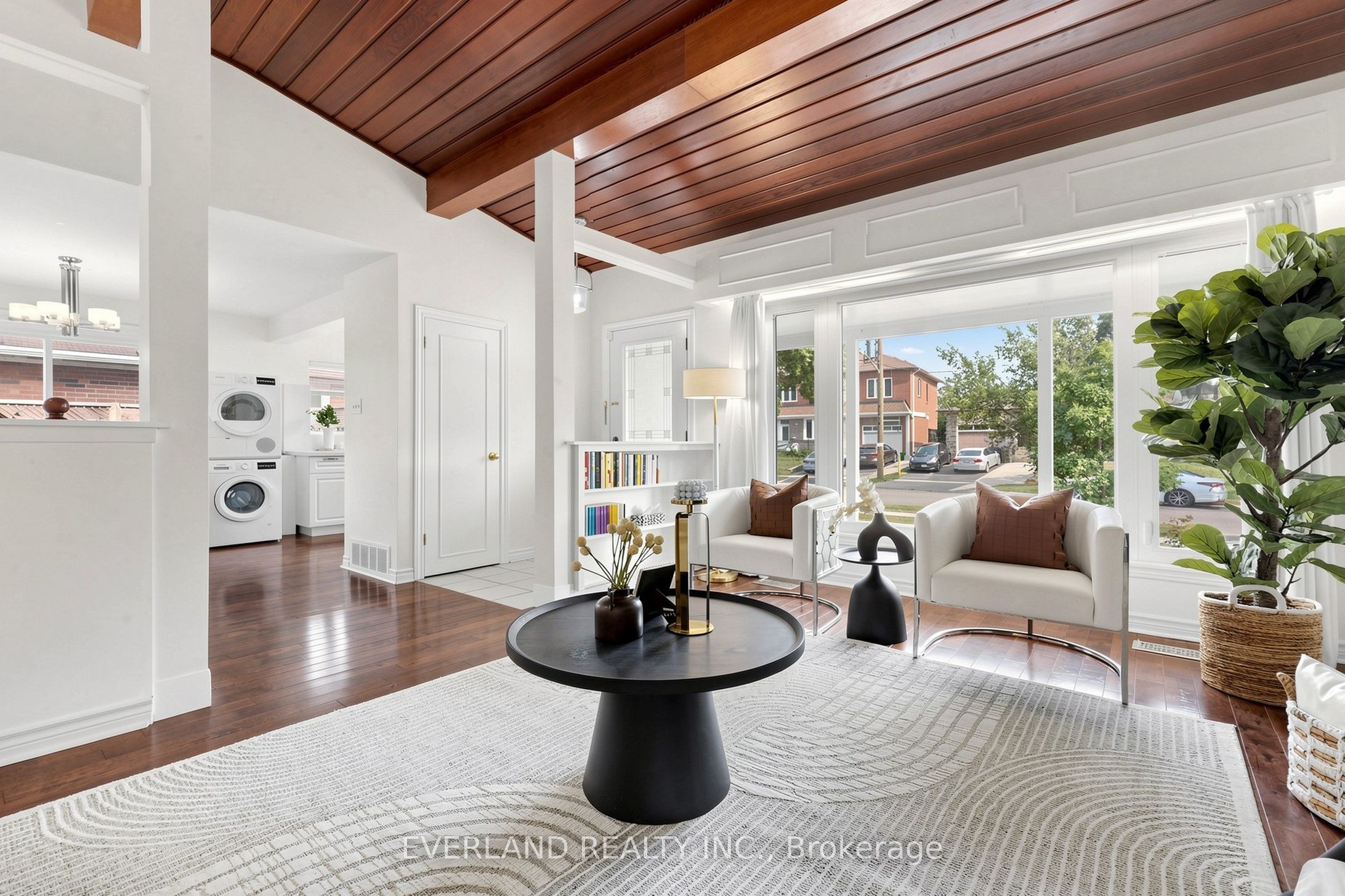 38 Six Nations Avenue, Toronto, ON M1H 1R5 photo 4