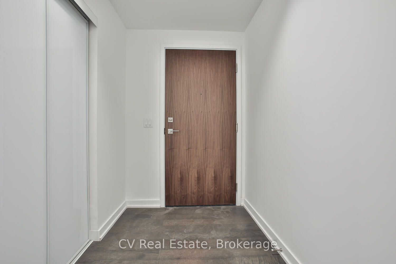 45 Baseball Place 410, Toronto, ON M4M 0H1 photo 4