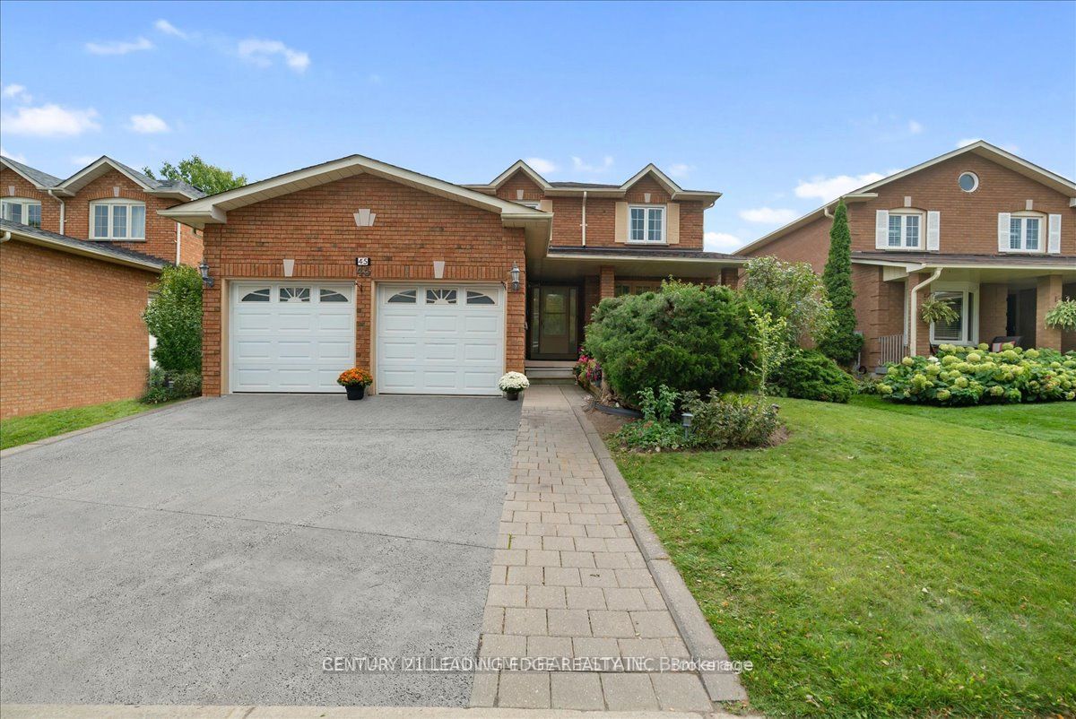 45 Lofthouse Drive, Whitby, ON L1R 1W5