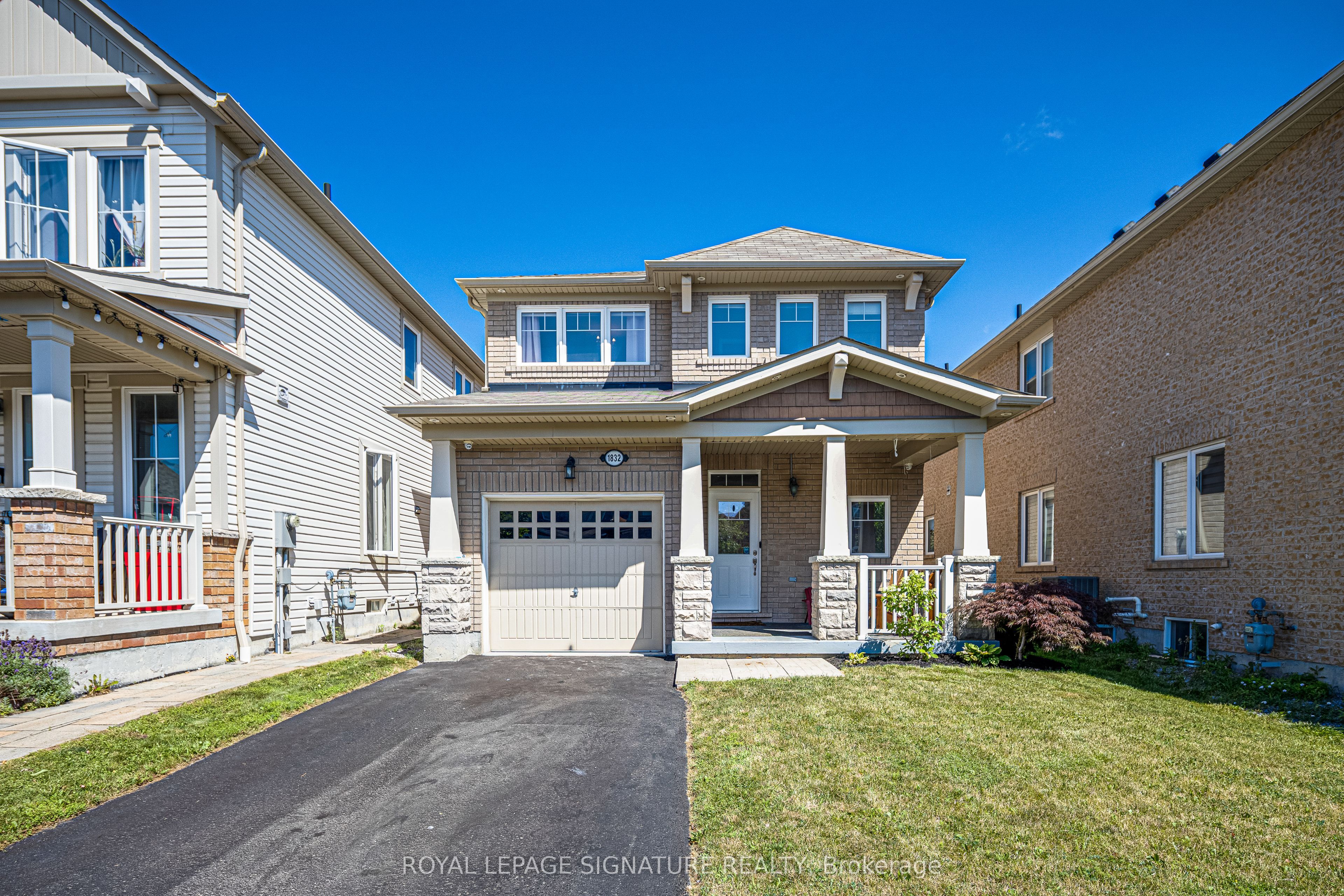 1832 Misthollow Drive, Pickering, ON L1X 0A7