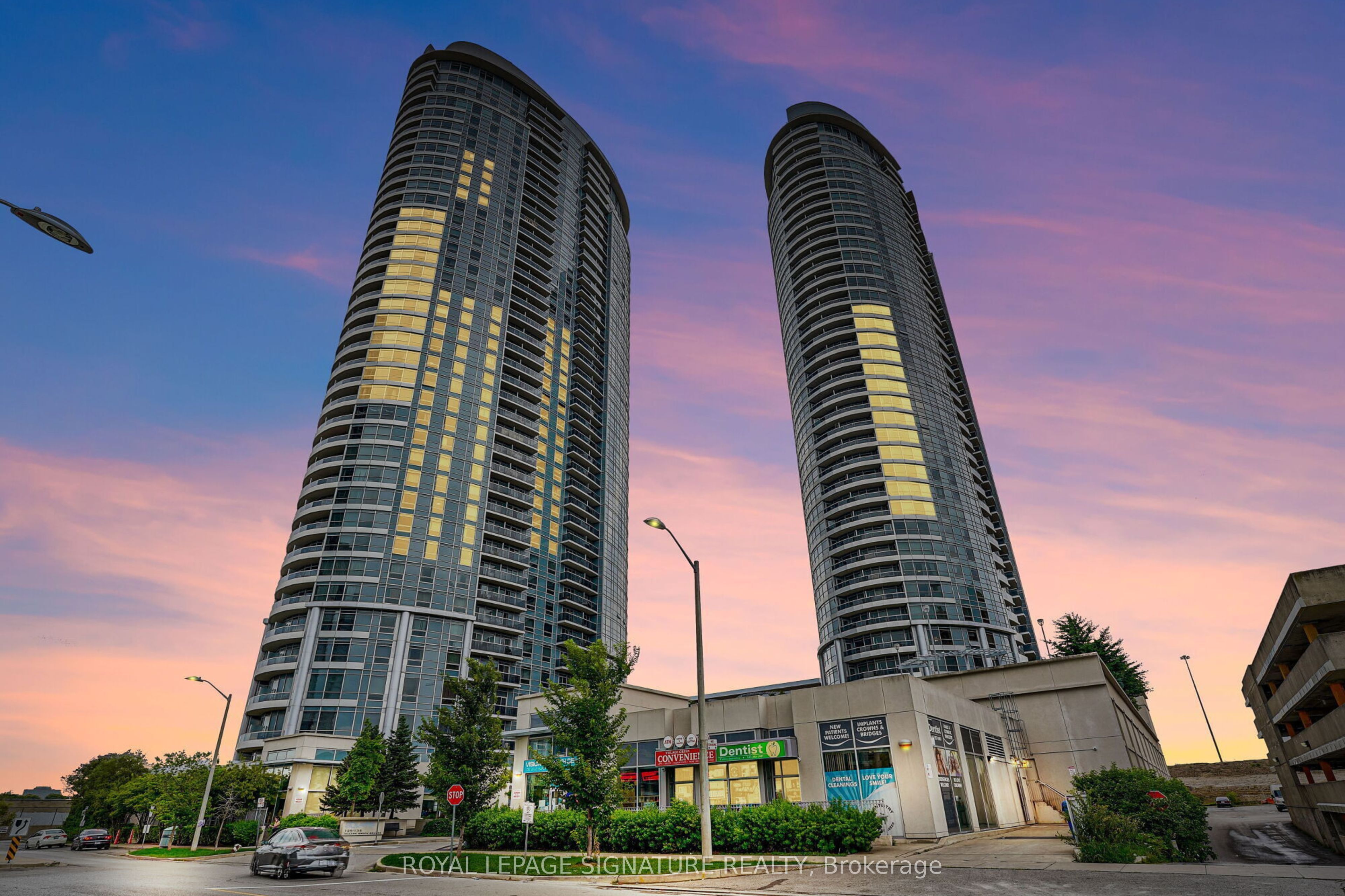 125 Village Green Square 3807, Toronto, ON M1S 0G3 photo 2