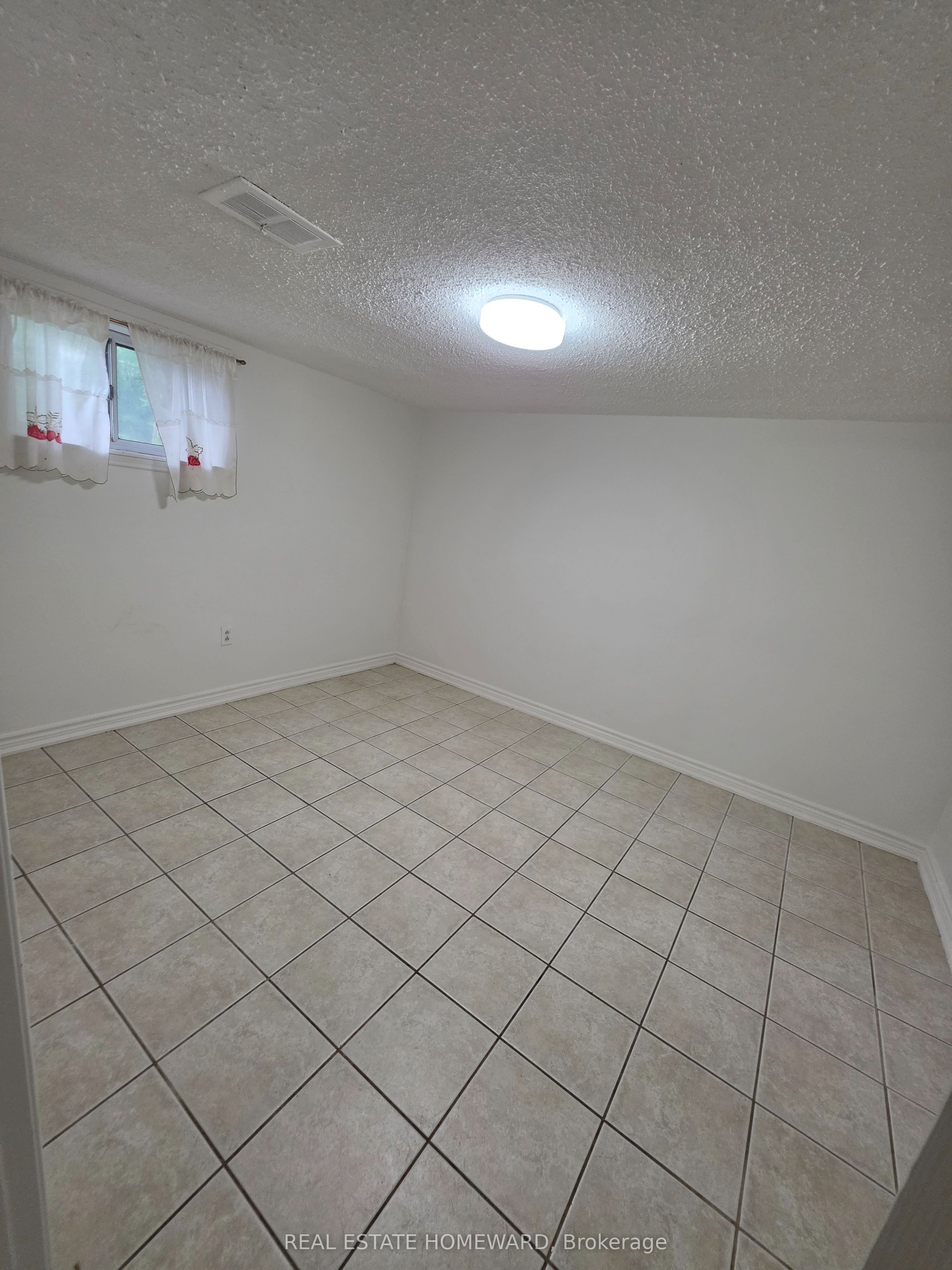 30 Beacon Road, Toronto, ON M1P 1G7 photo 4