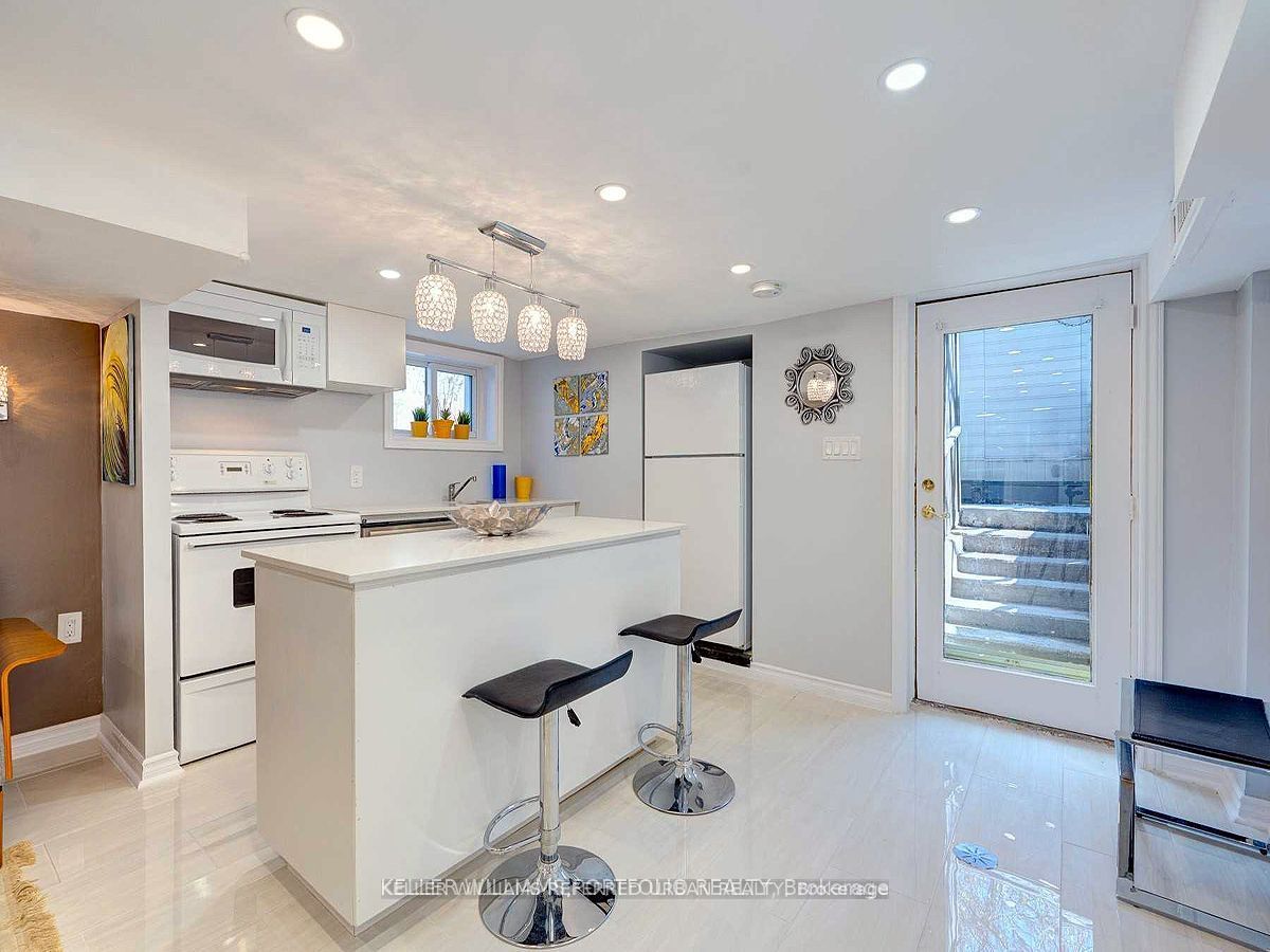 431 Kingston Road Lower, Toronto, ON M4L 1V2 photo 4