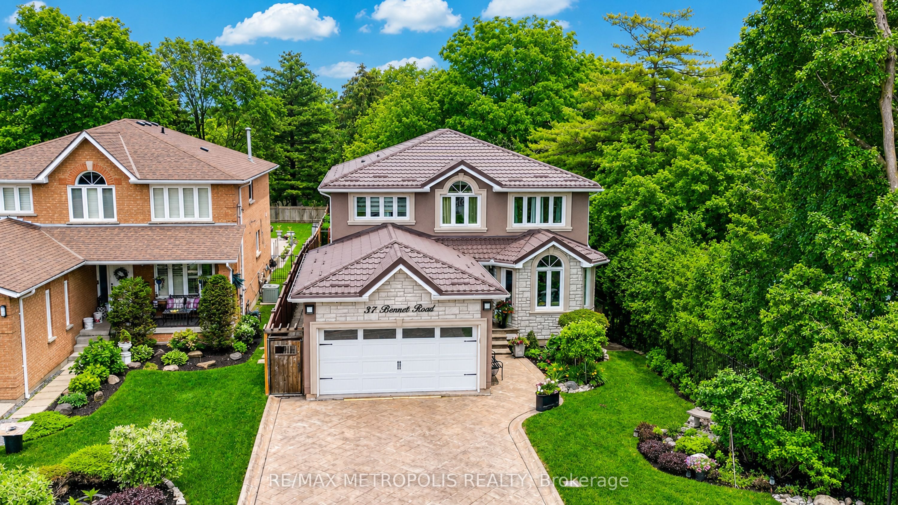 37 Bennett Road, Toronto, ON M1E 3Y1 photo 2