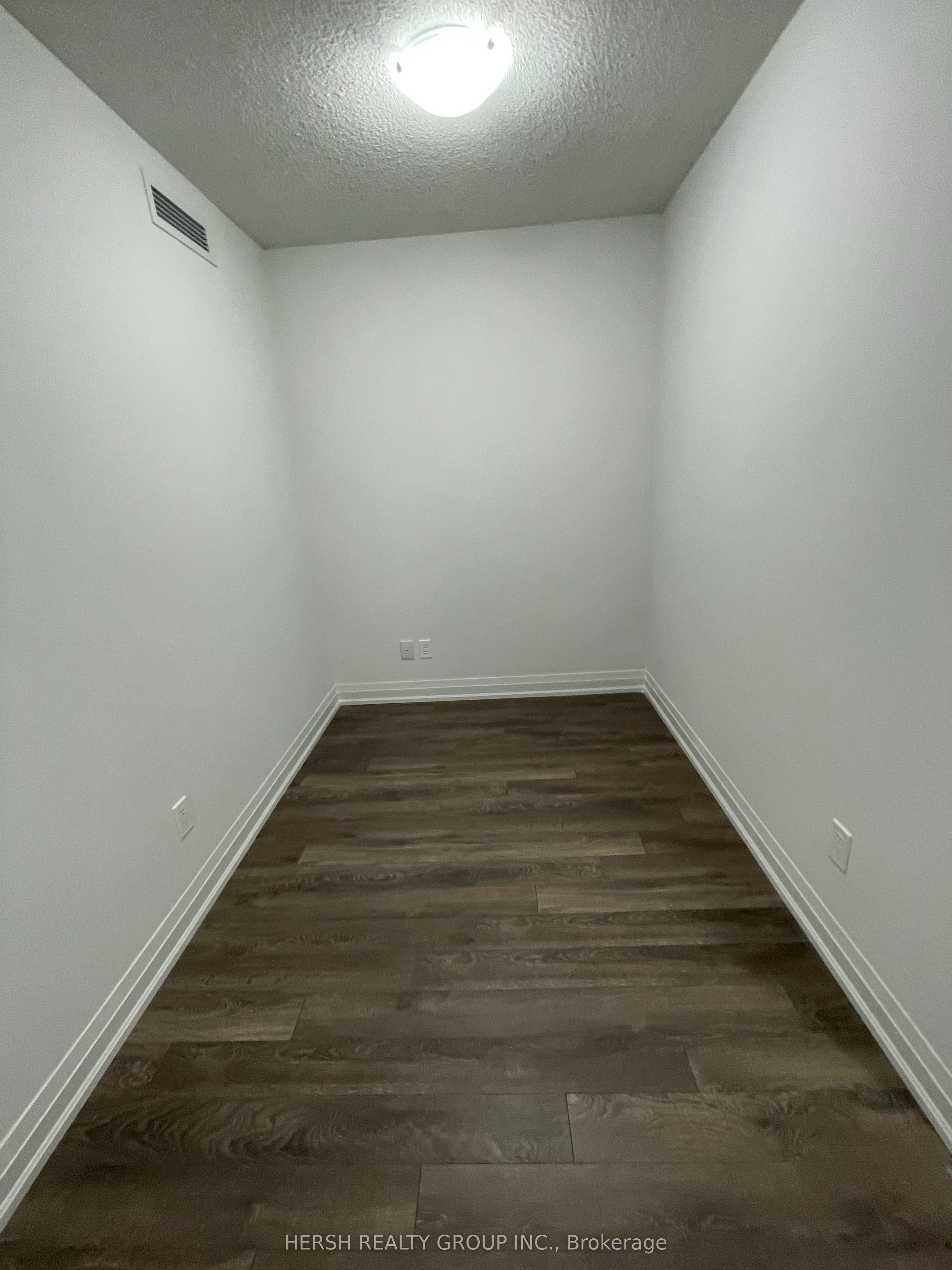 20 Meadowglen Place 1602, Toronto, ON M1H 2Y5 photo 4