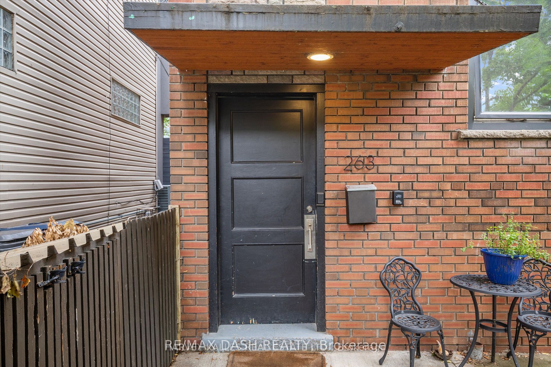 263 Boston Avenue 4, Toronto, ON M4M 2V4 photo 4