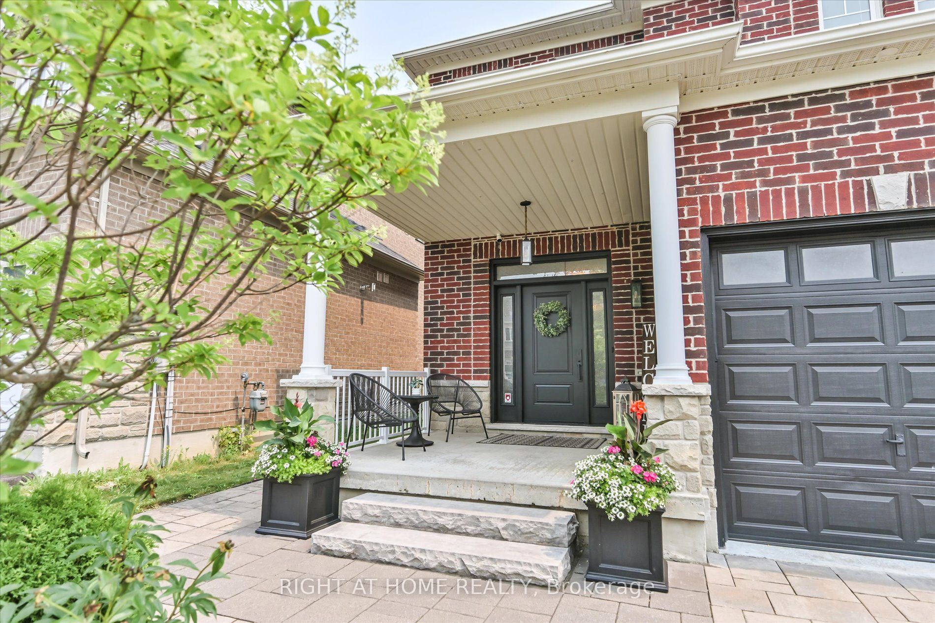 1259 Aldsworth Crescent, Oshawa, ON L1K 0S5 photo 4