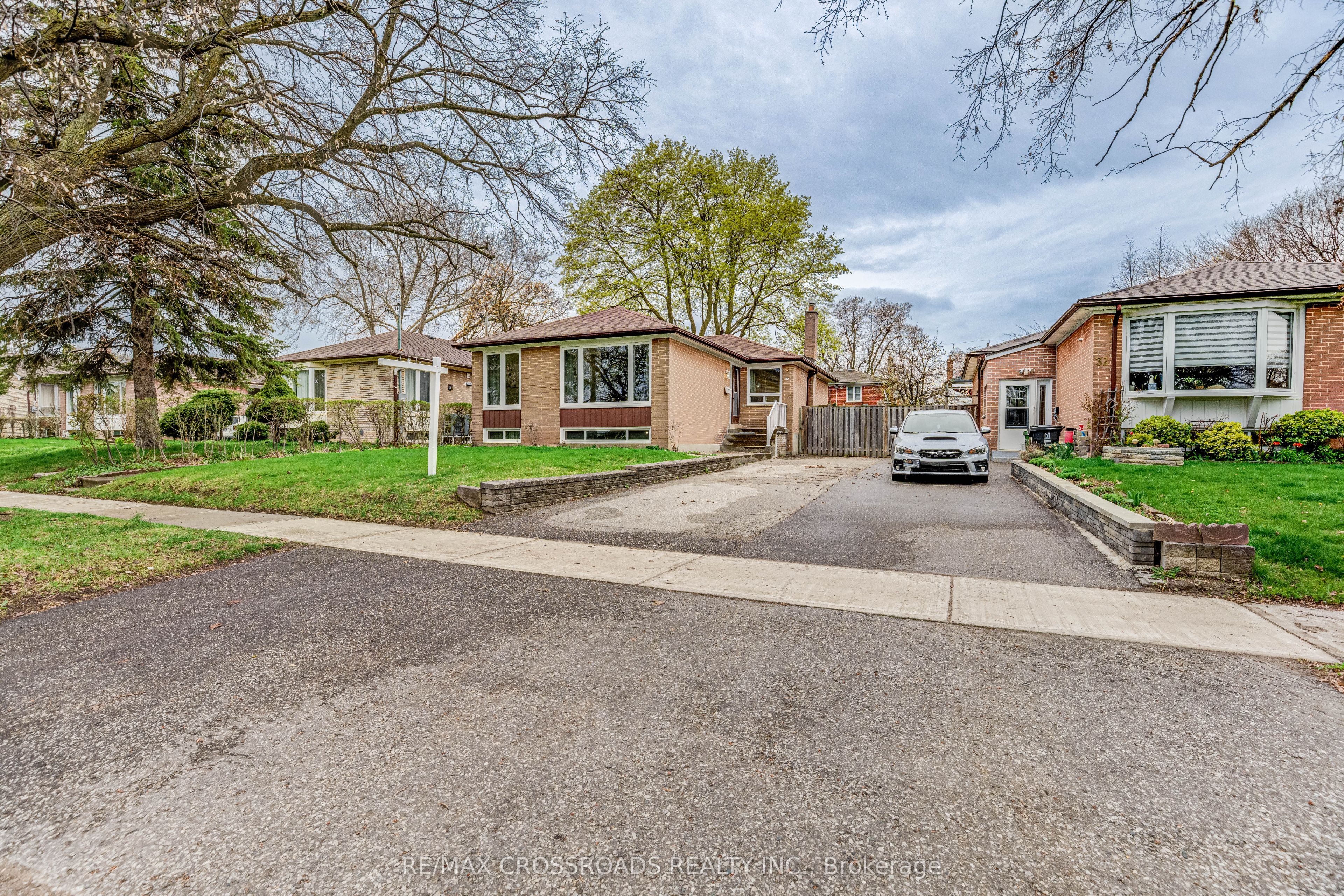 30 Murmouth Road, Toronto, ON M1T 2R1 photo 3
