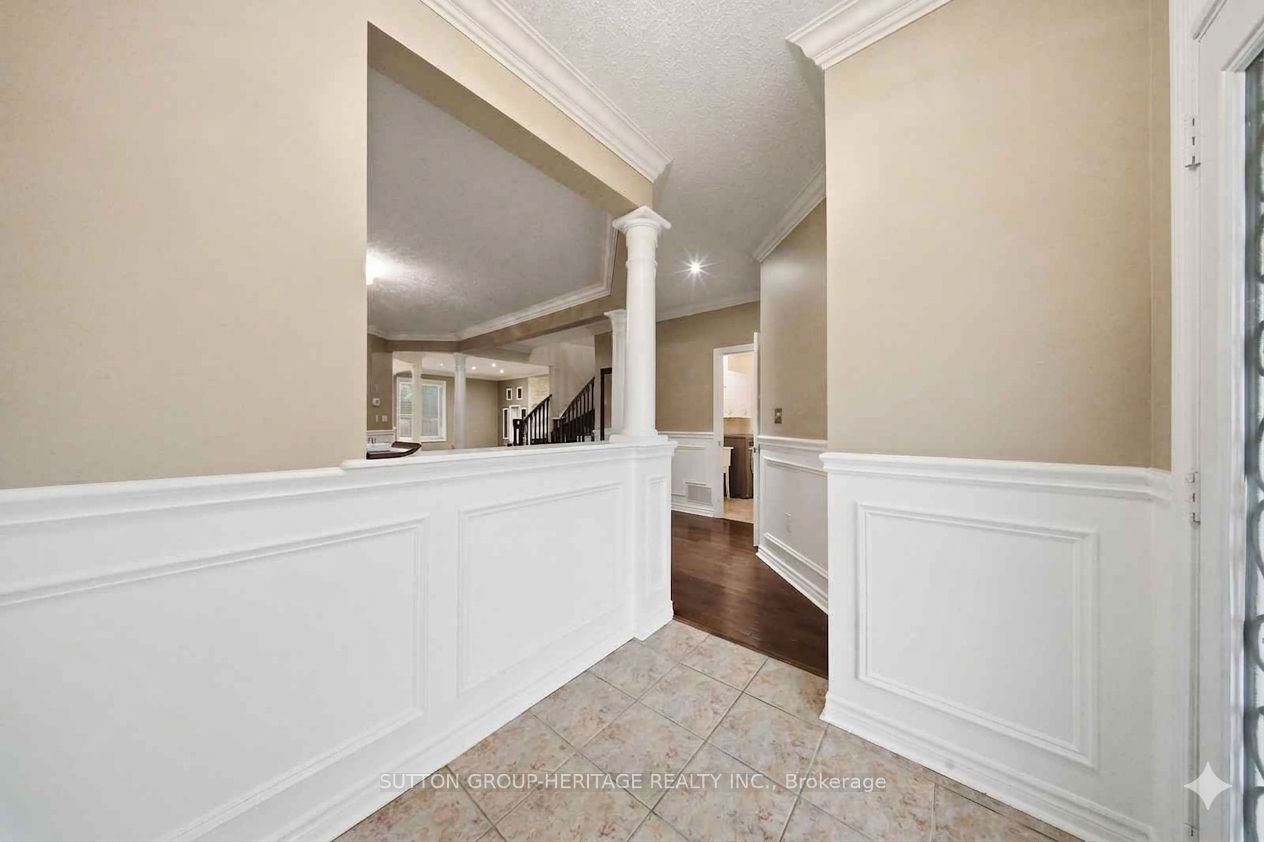 16 Shrewsbury Drive, Whitby, ON L1M 0C7 photo 4