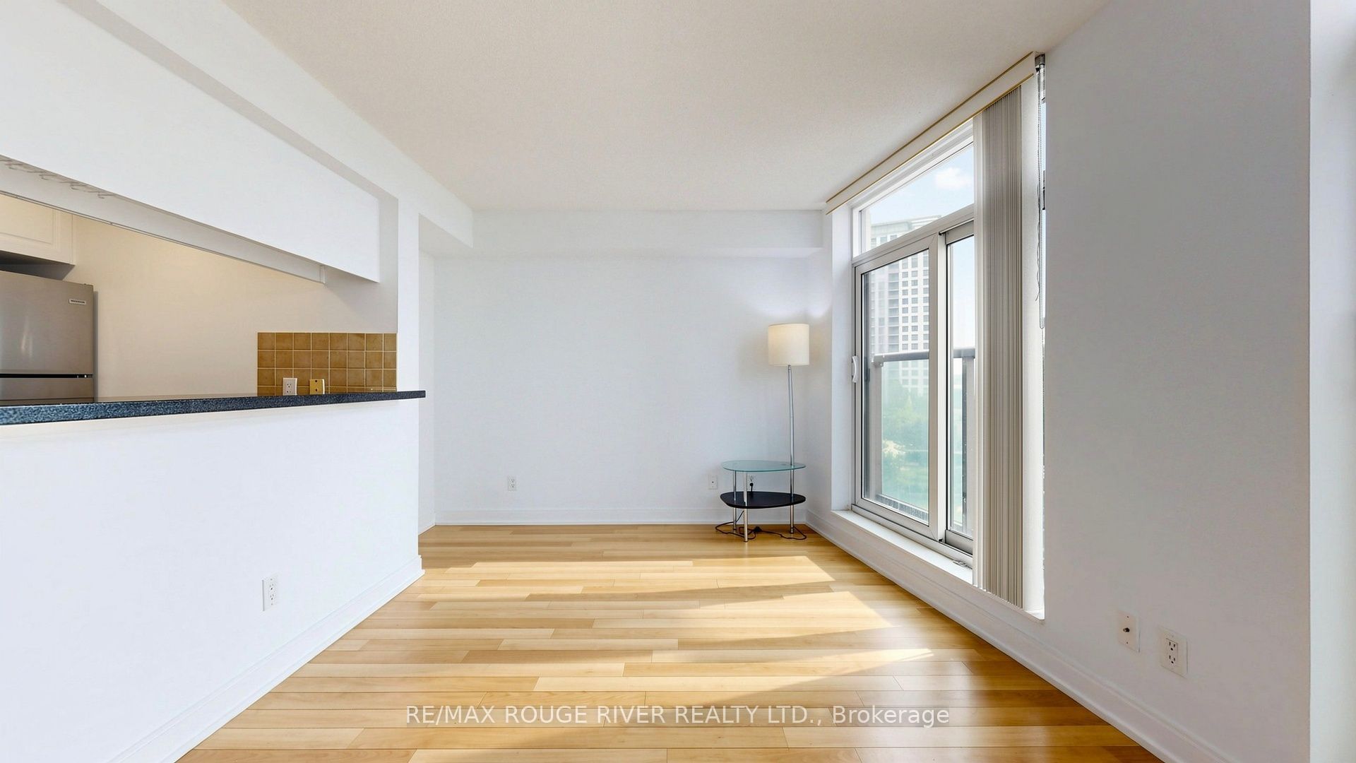 238 Bonis Avenue 523, Toronto, ON M1T 3W7 photo 5