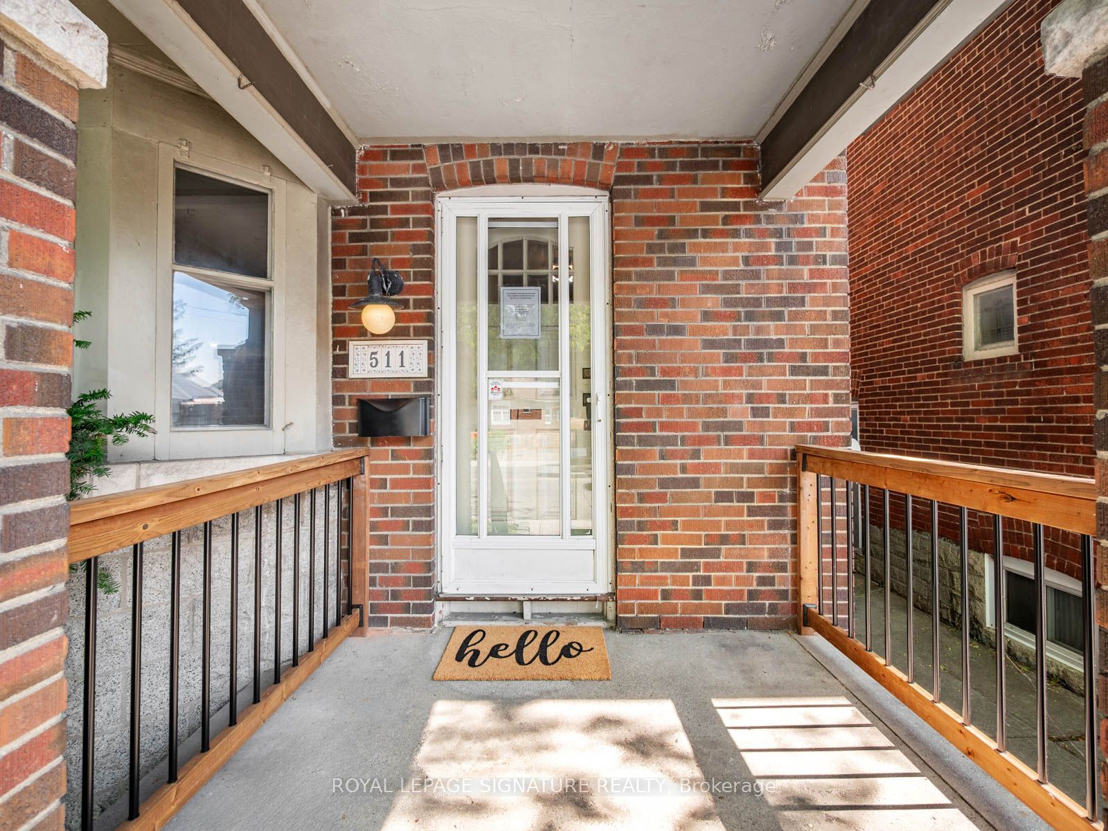 511 Donlands Avenue, Toronto, ON M4J 3S4 photo 2