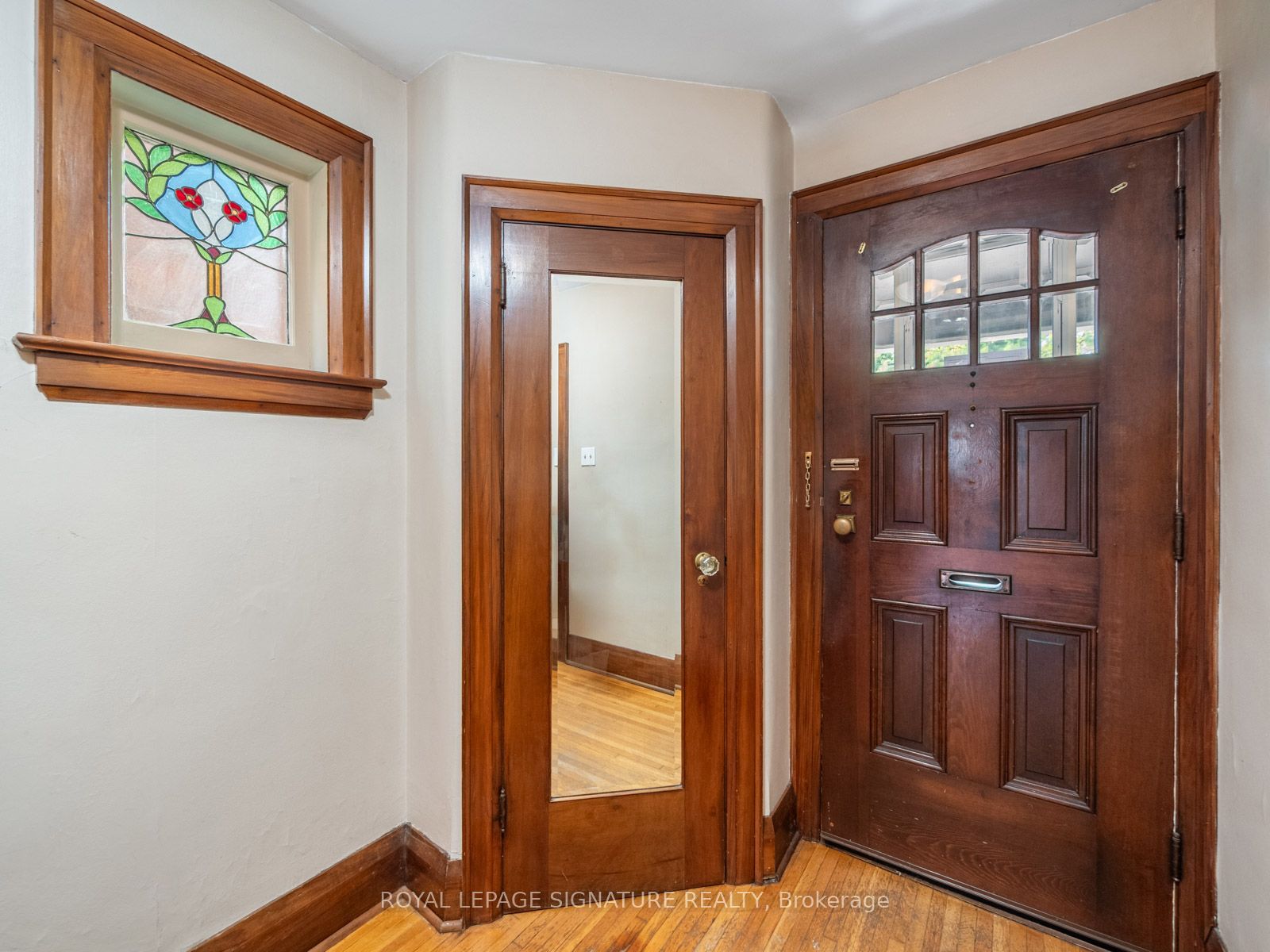 511 Donlands Avenue, Toronto, ON M4J 3S4 photo 3