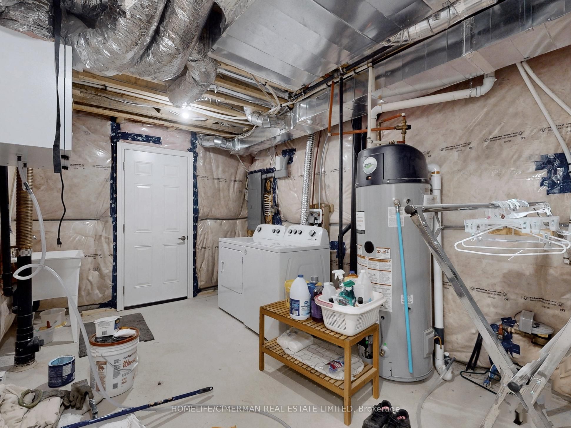 16 Morningstar Avenue, Whitby, ON L1R 0P3 photo 3