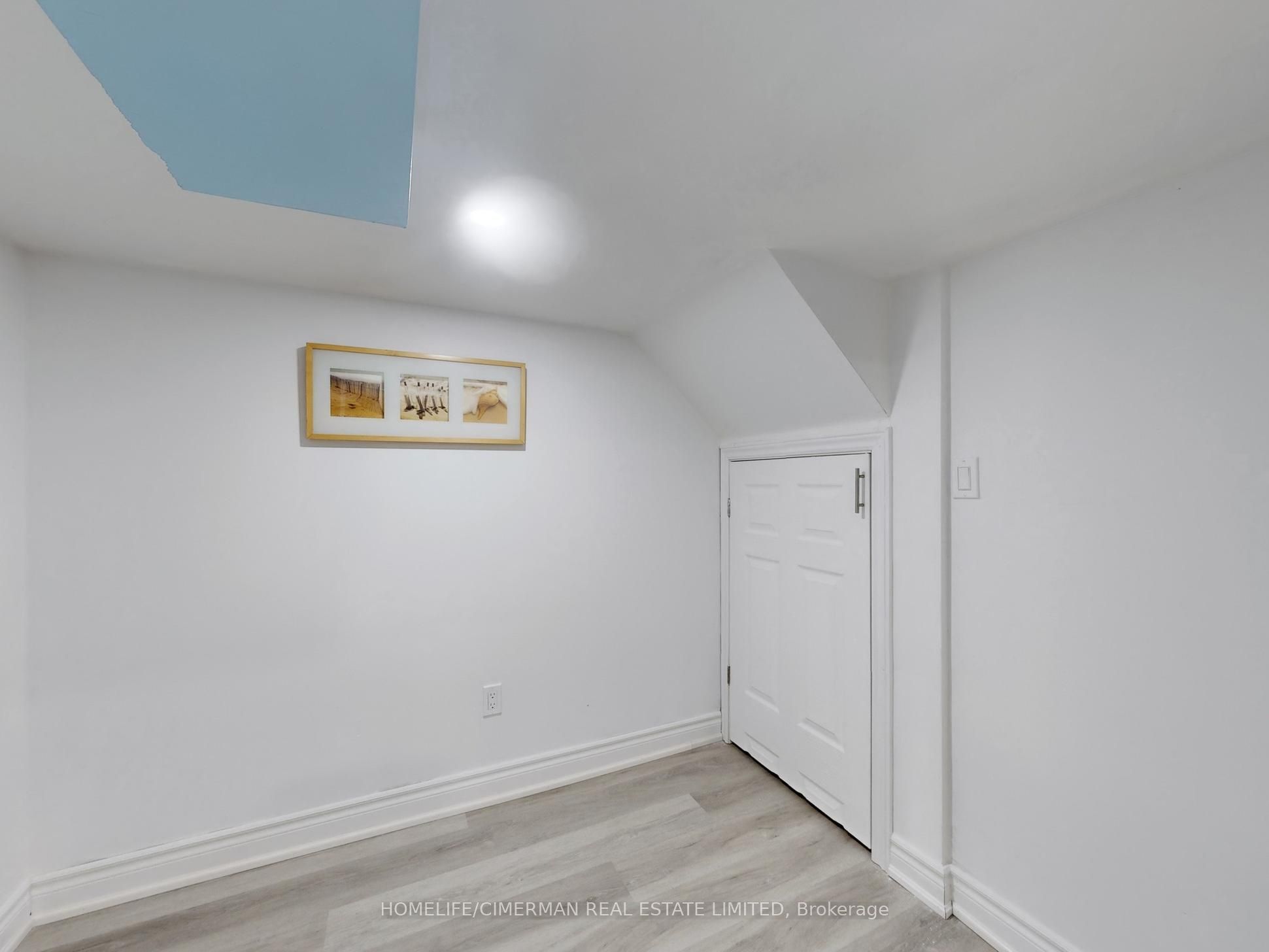 16 Morningstar Avenue, Whitby, ON L1R 0P3 photo 5