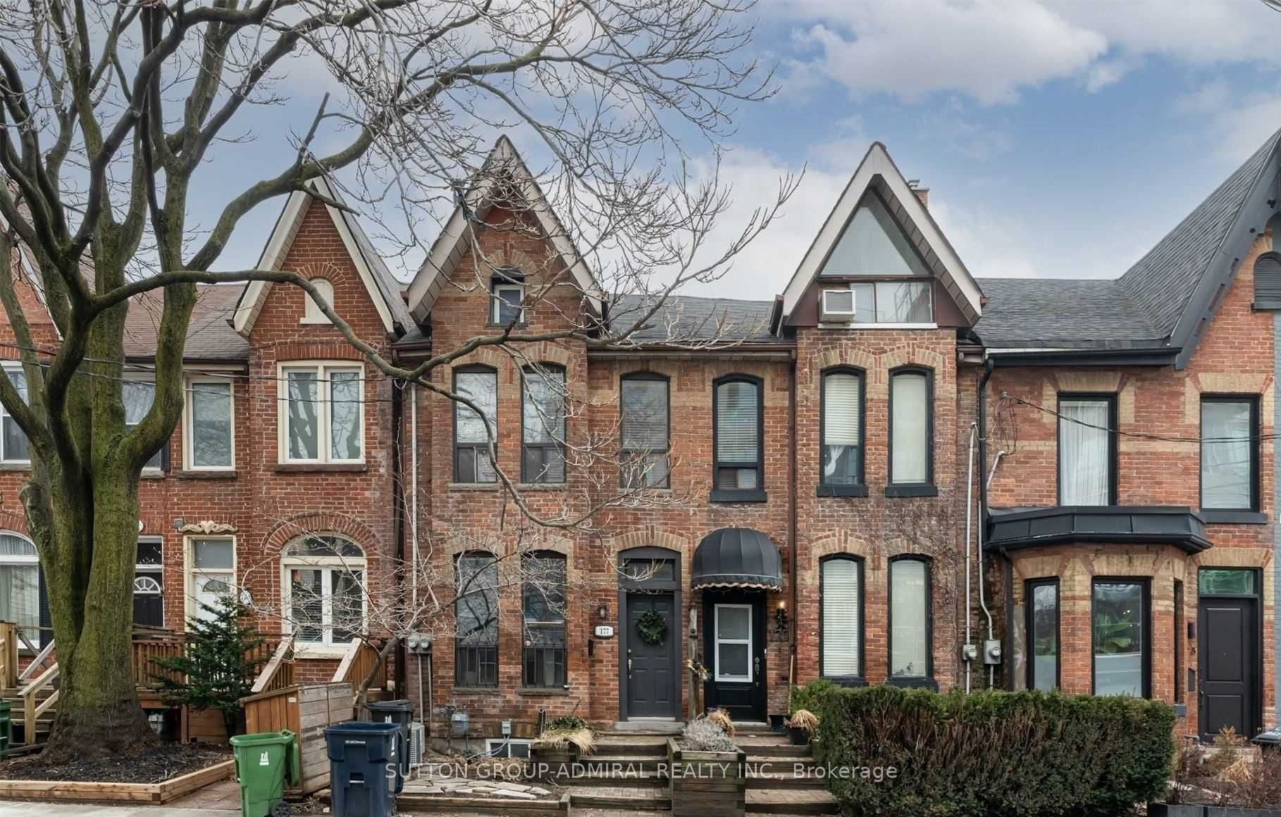 177 Logan Avenue 2nd Floor, Toronto, ON M4M 2N2