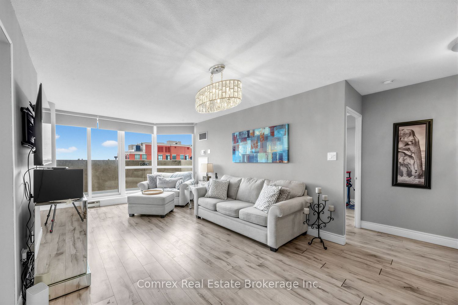 3233 Eglinton Avenue E 704, Toronto, ON M1J 3N6 photo 3