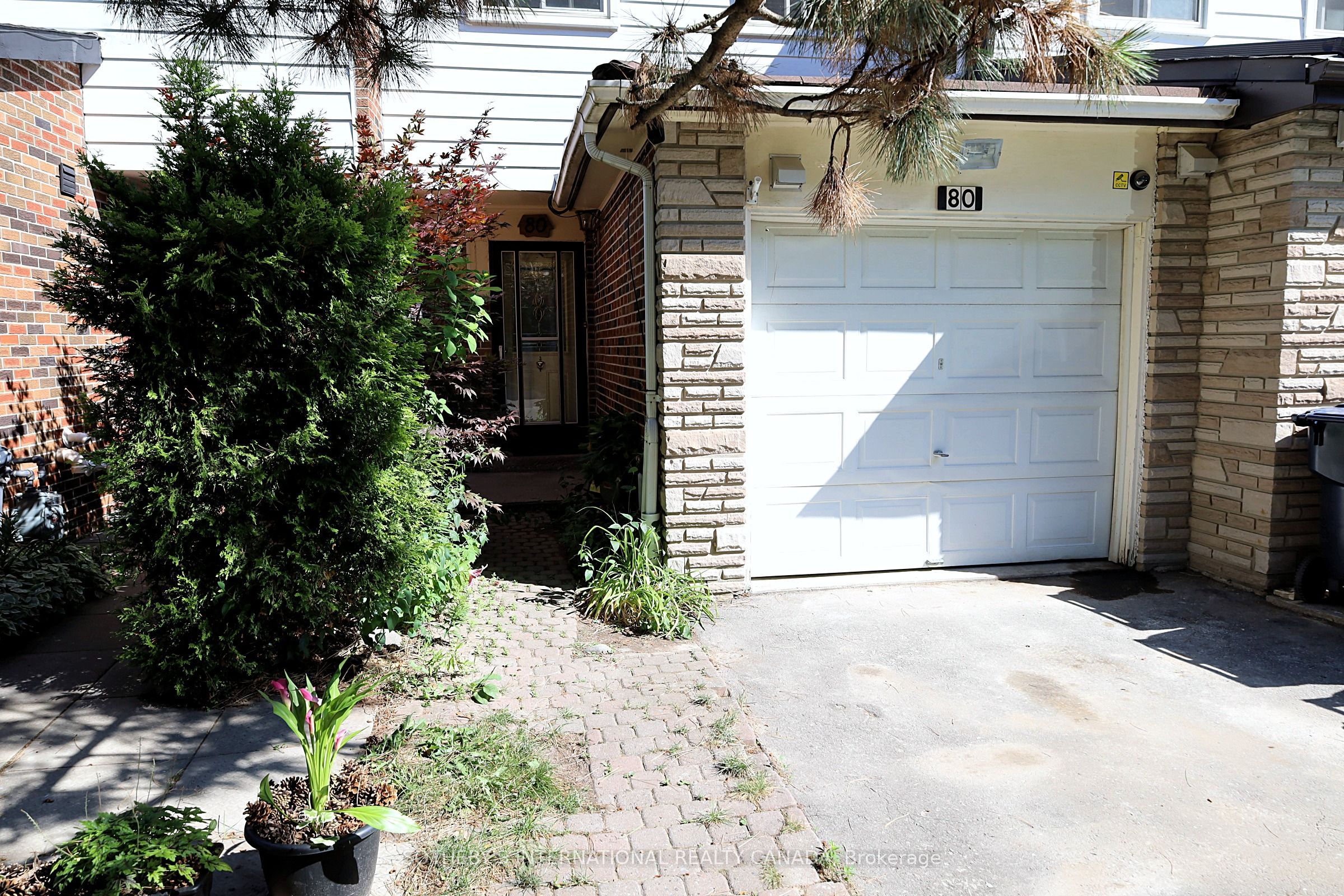 80 Halsey Avenue, Toronto, ON M4B 1A9