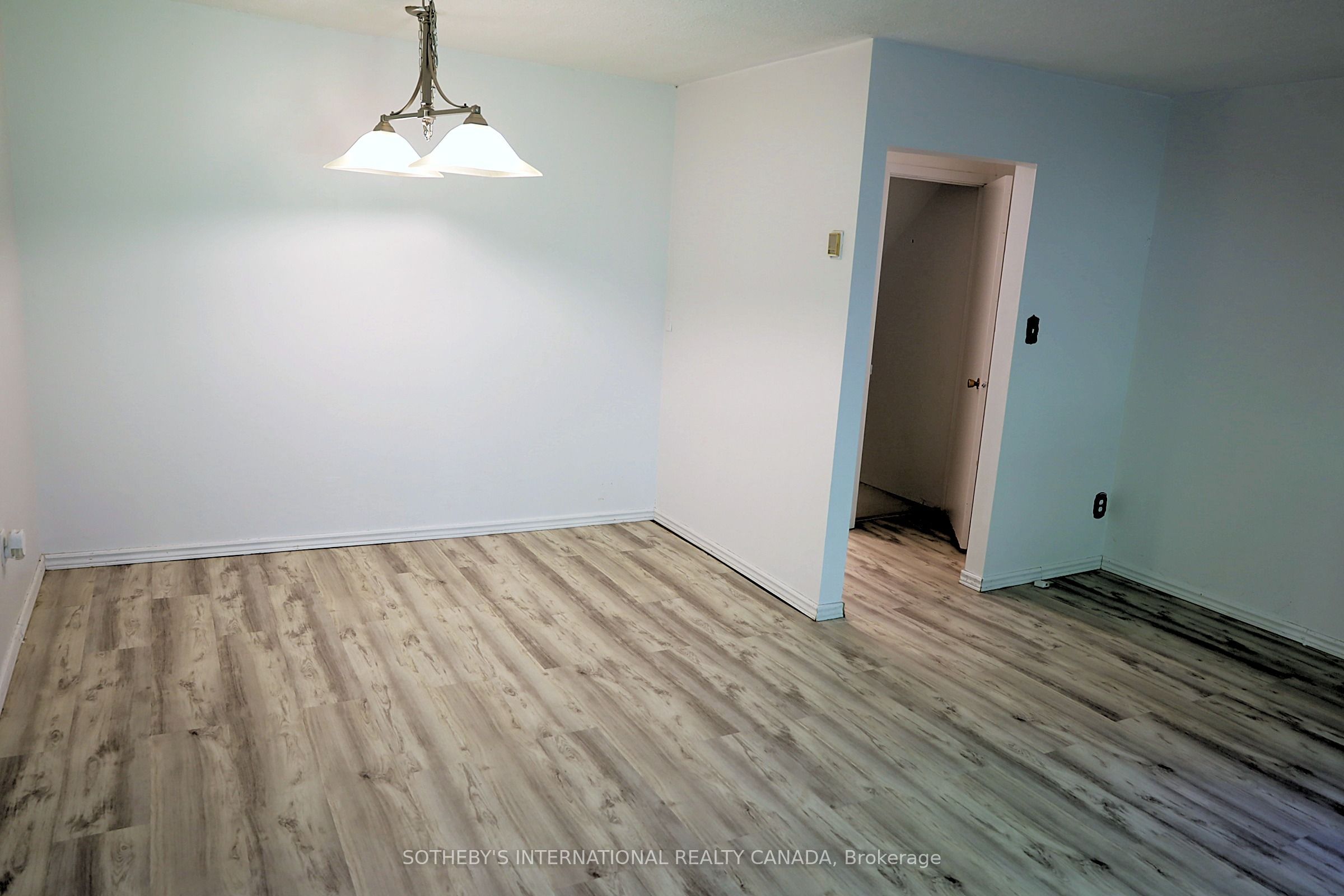 80 Halsey Avenue, Toronto, ON M4B 1A9 photo 4