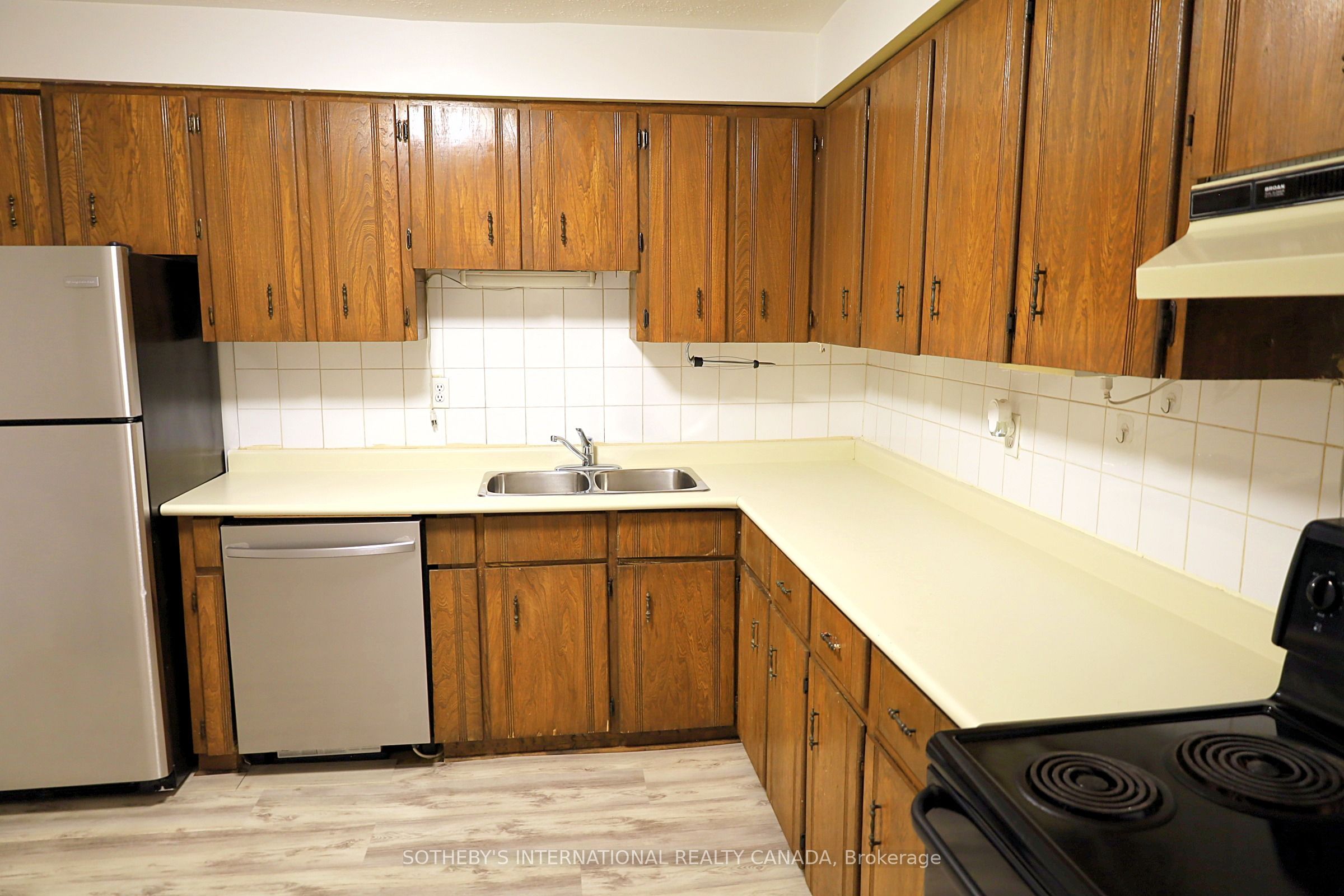 80 Halsey Avenue, Toronto, ON M4B 1A9 photo 5
