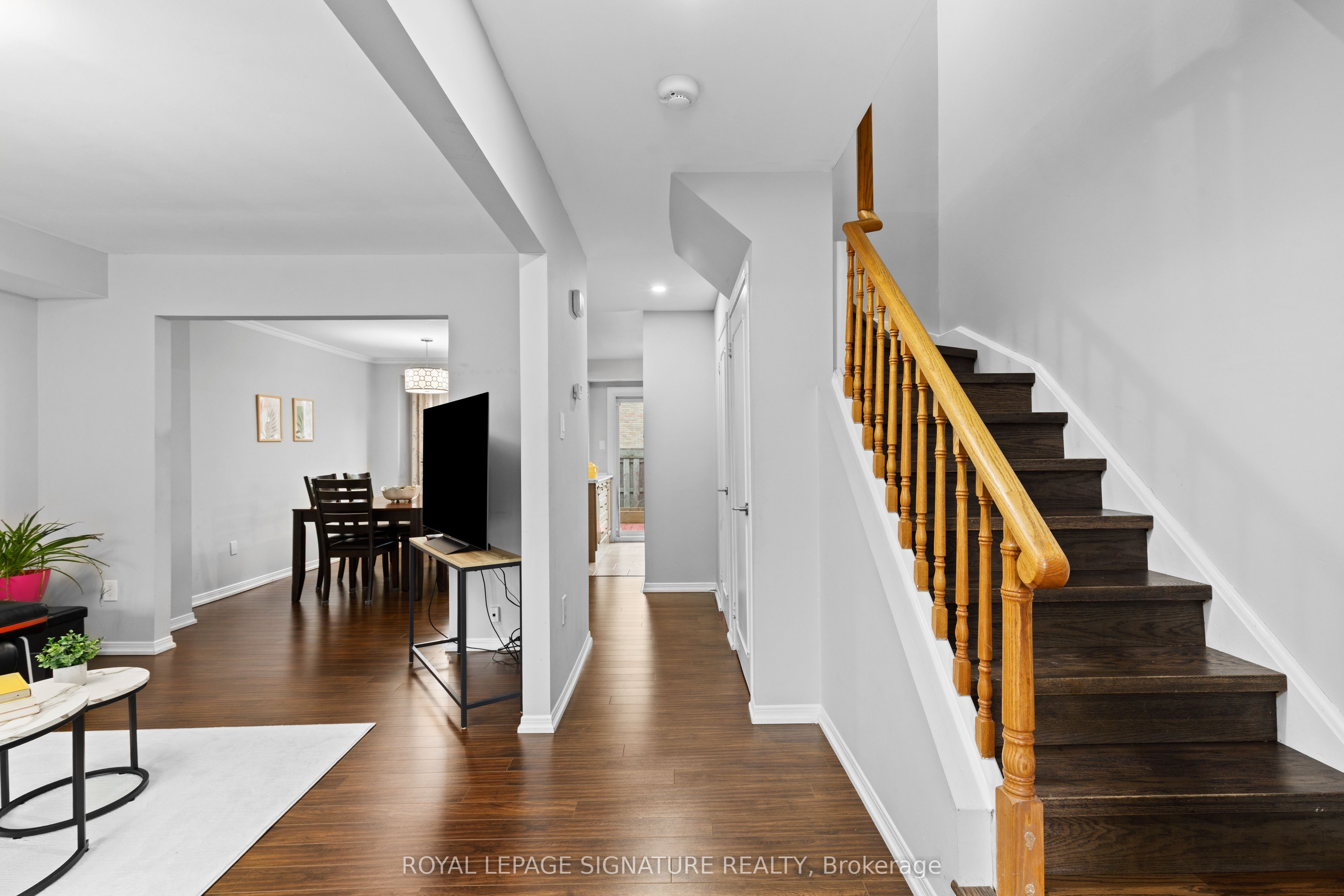 580 Eyer Drive 42, Pickering, ON L1W 3B7 photo 5