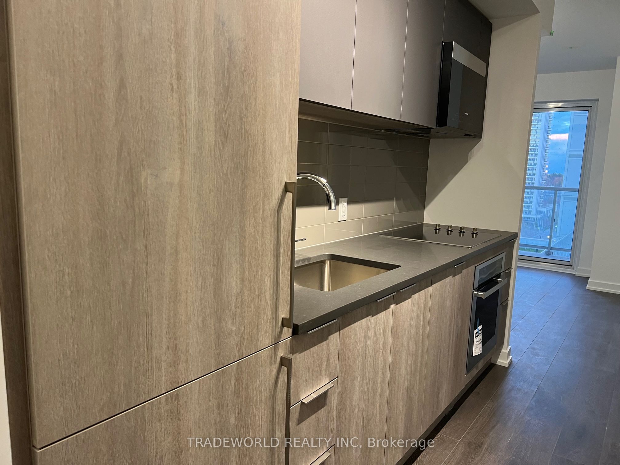 2031 Kennedy Road 1023, Toronto, ON M1T 0B8 photo 4
