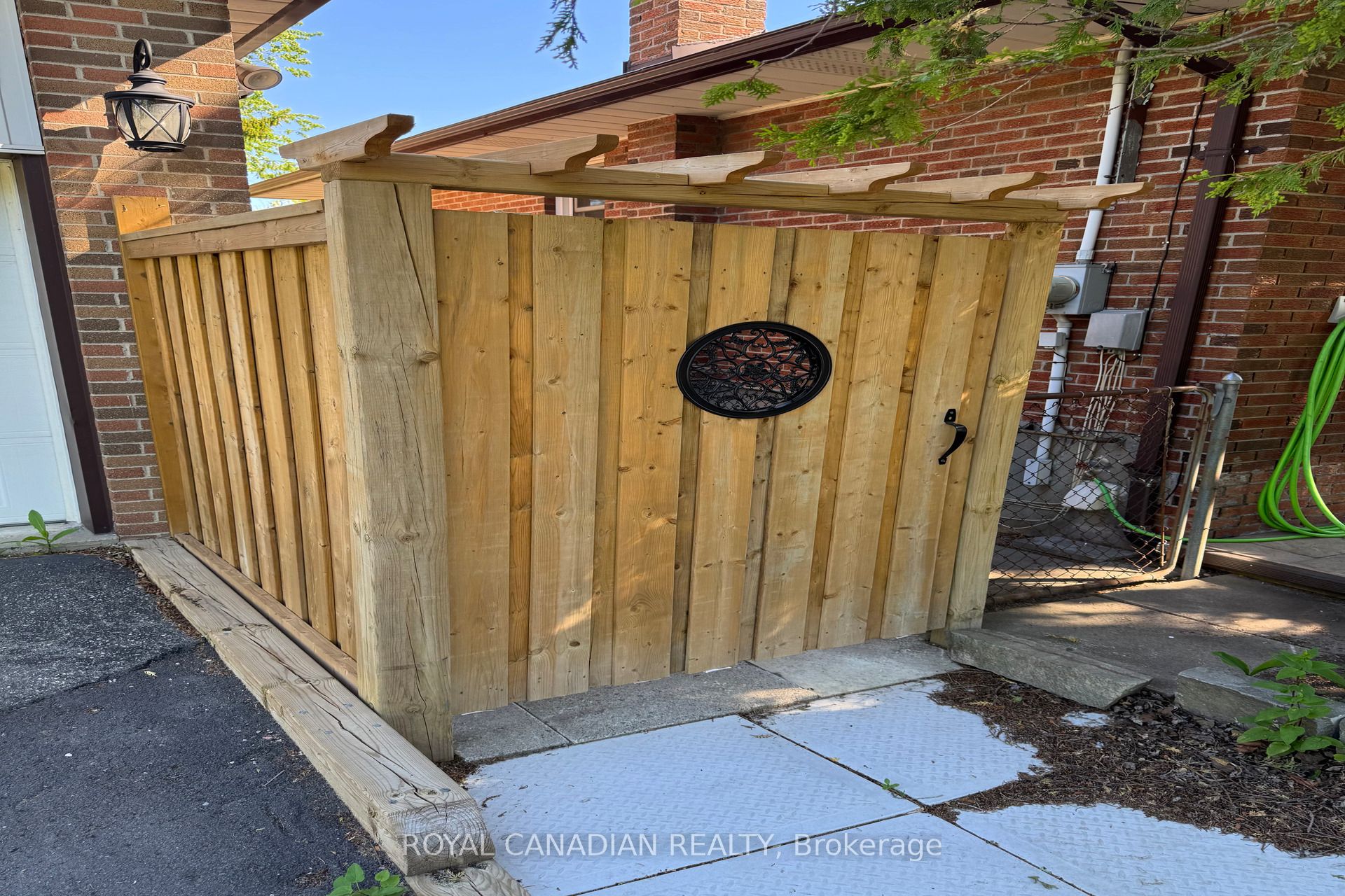 312 Coronation Drive BSMT, Toronto, ON M1E 2J8 photo 3