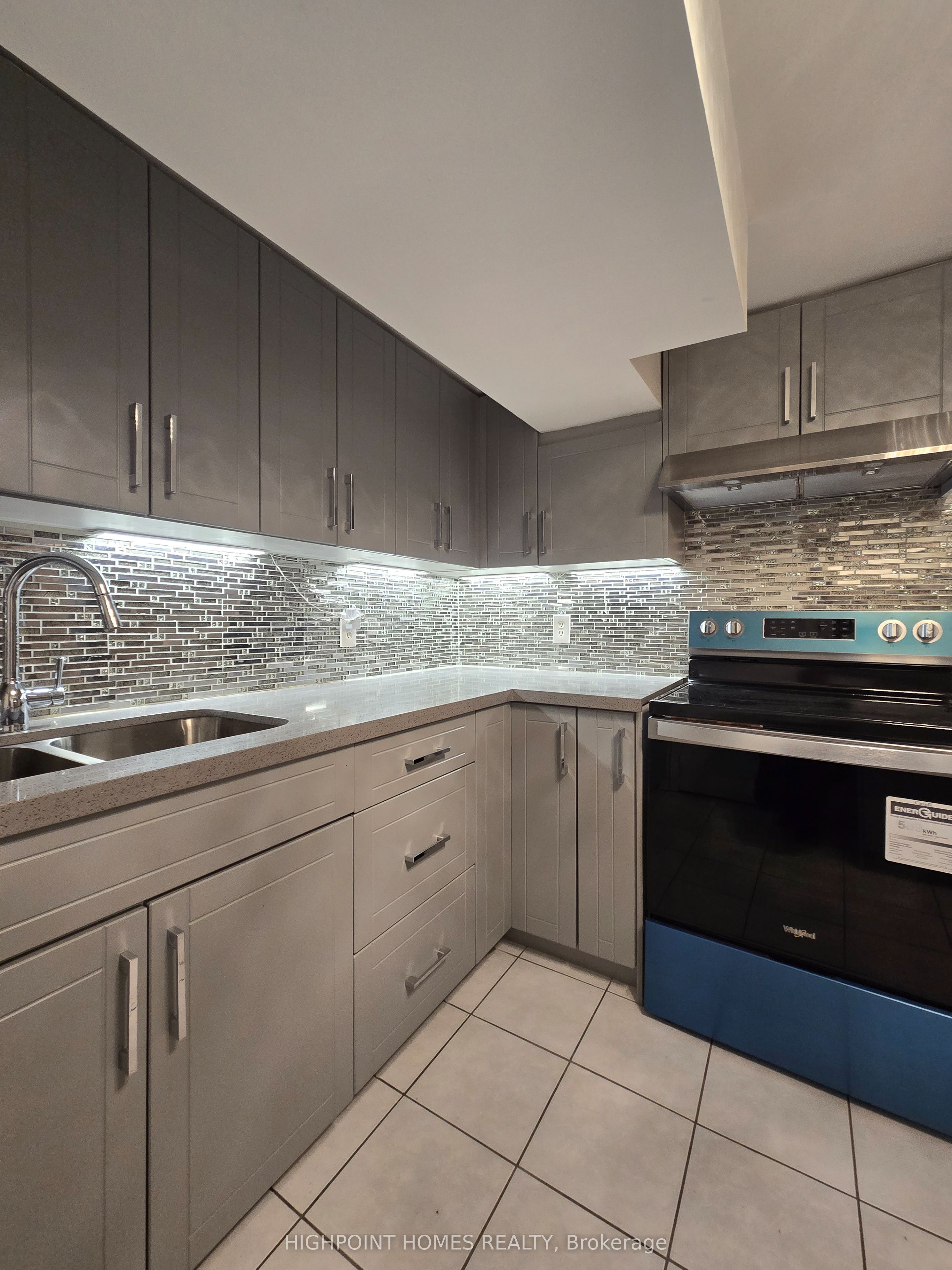 25 Chandler Drive Lower, Toronto, ON M1G 1Z1 photo 2