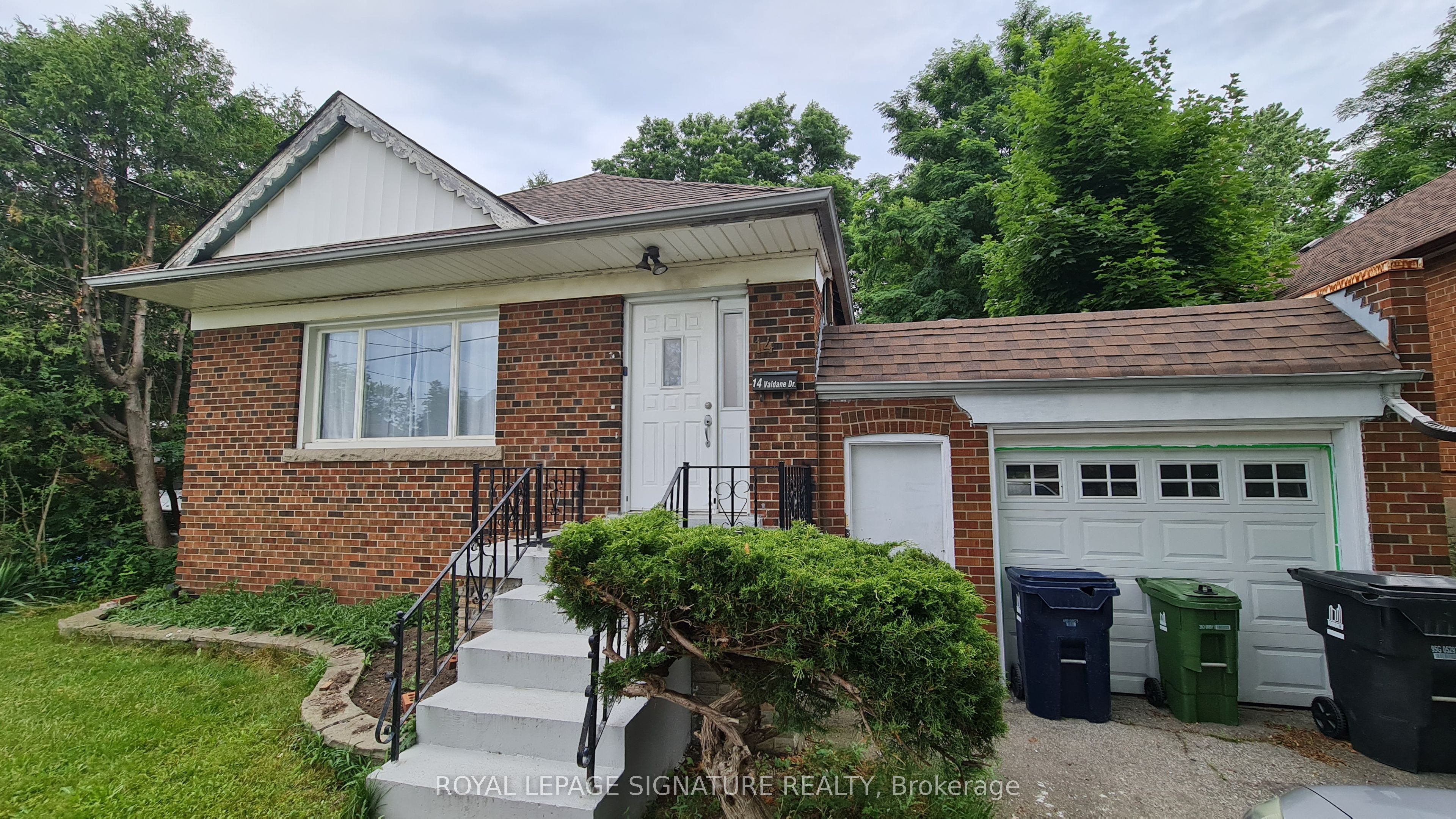 14 Valdane Drive, Toronto, ON M1L 2E9 photo 5