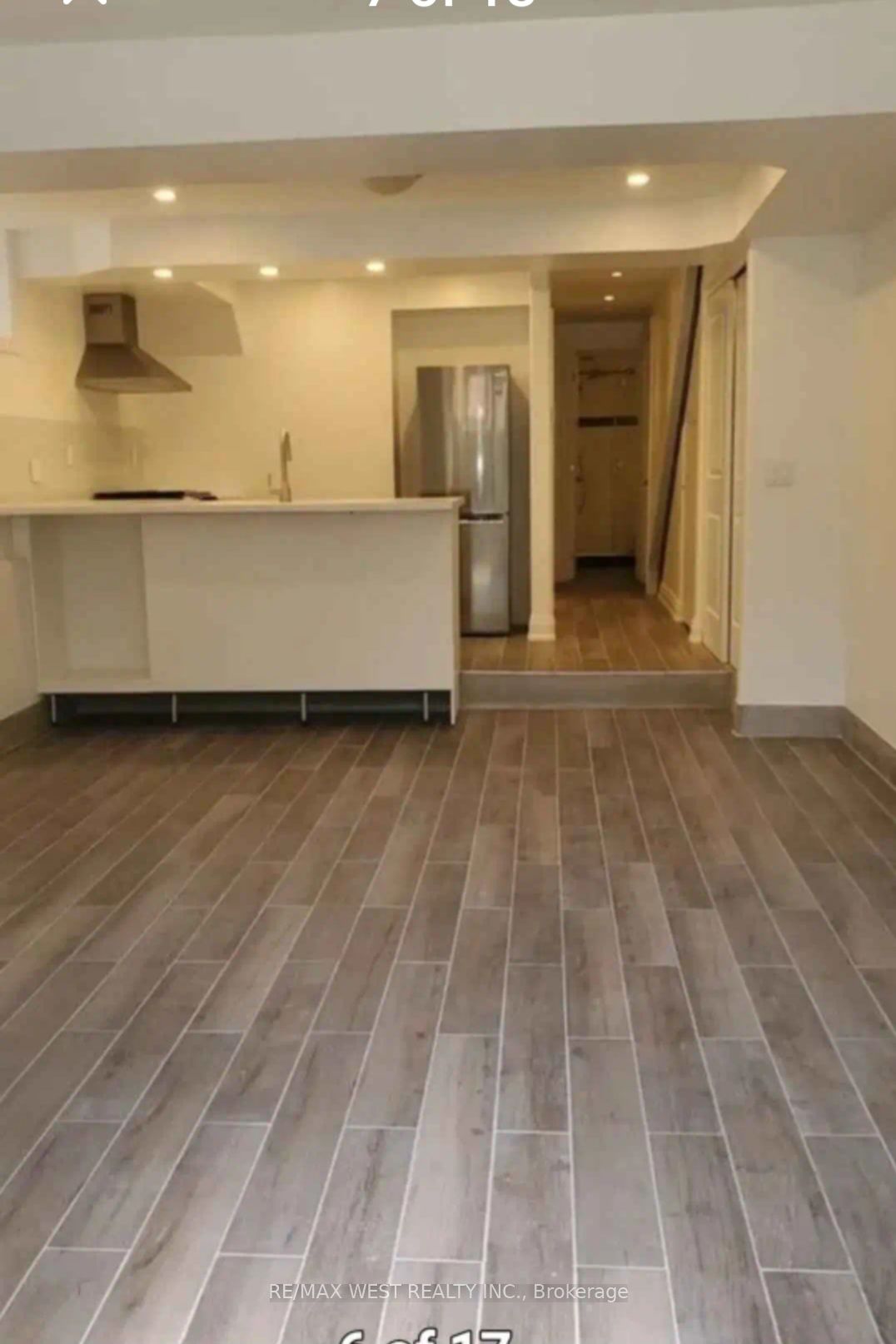 64 Galt Avenue Lower, Toronto, ON M4M 2Z1 photo 4