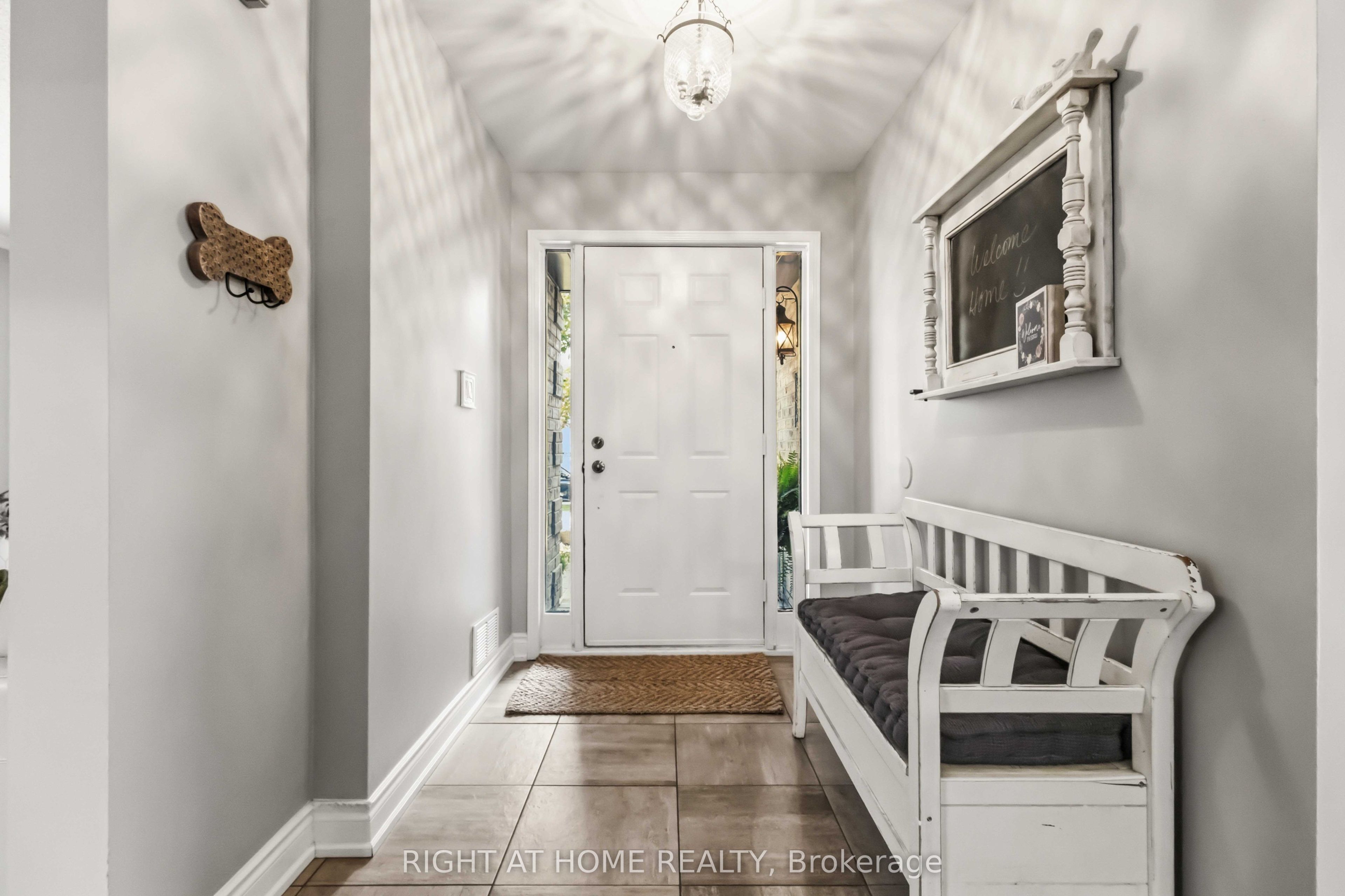 57 Morning Glory Crescent, Whitby, ON L1R 1N5 photo 3