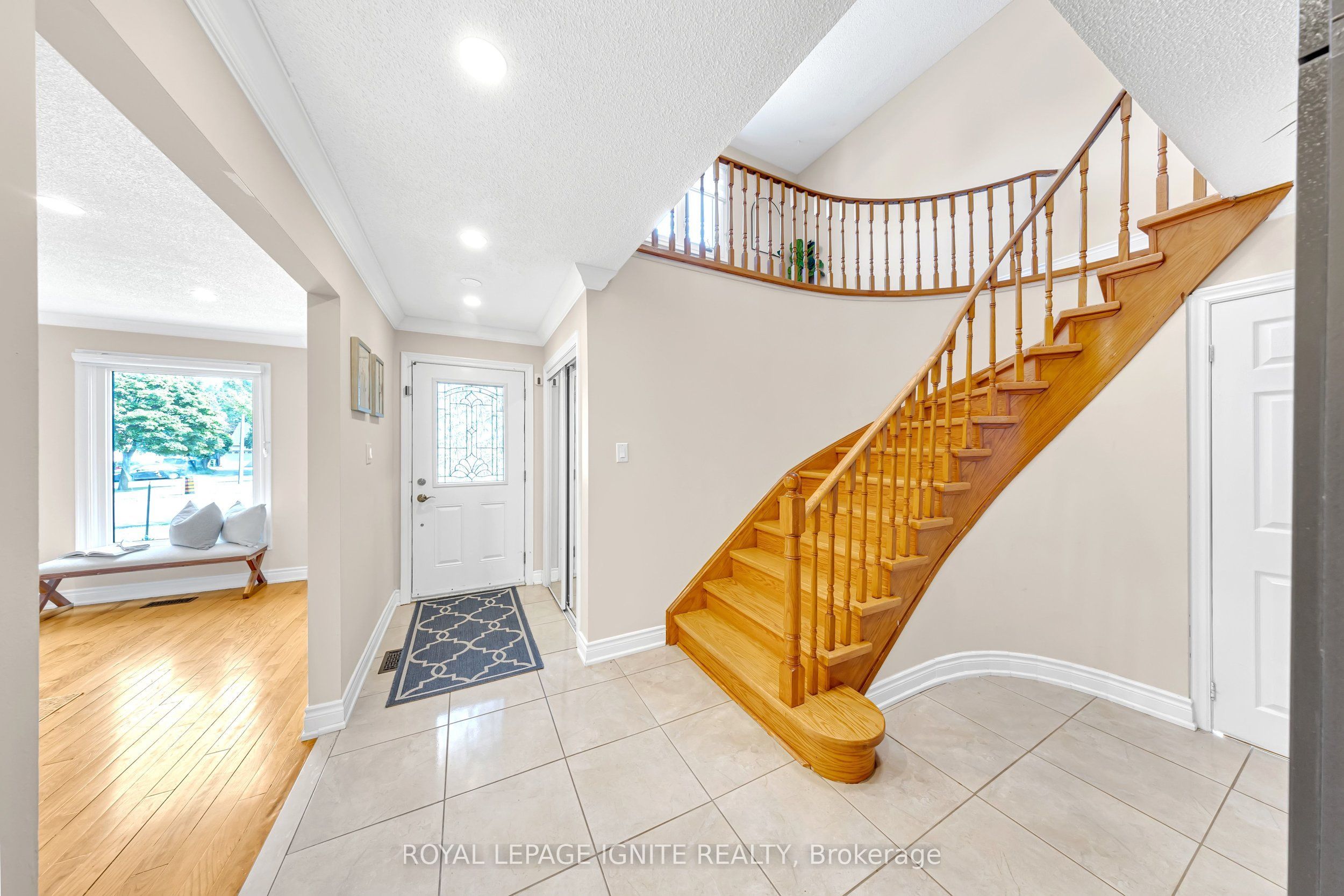 39 Saddleback Court, Toronto, ON M1B 2M3 photo 4