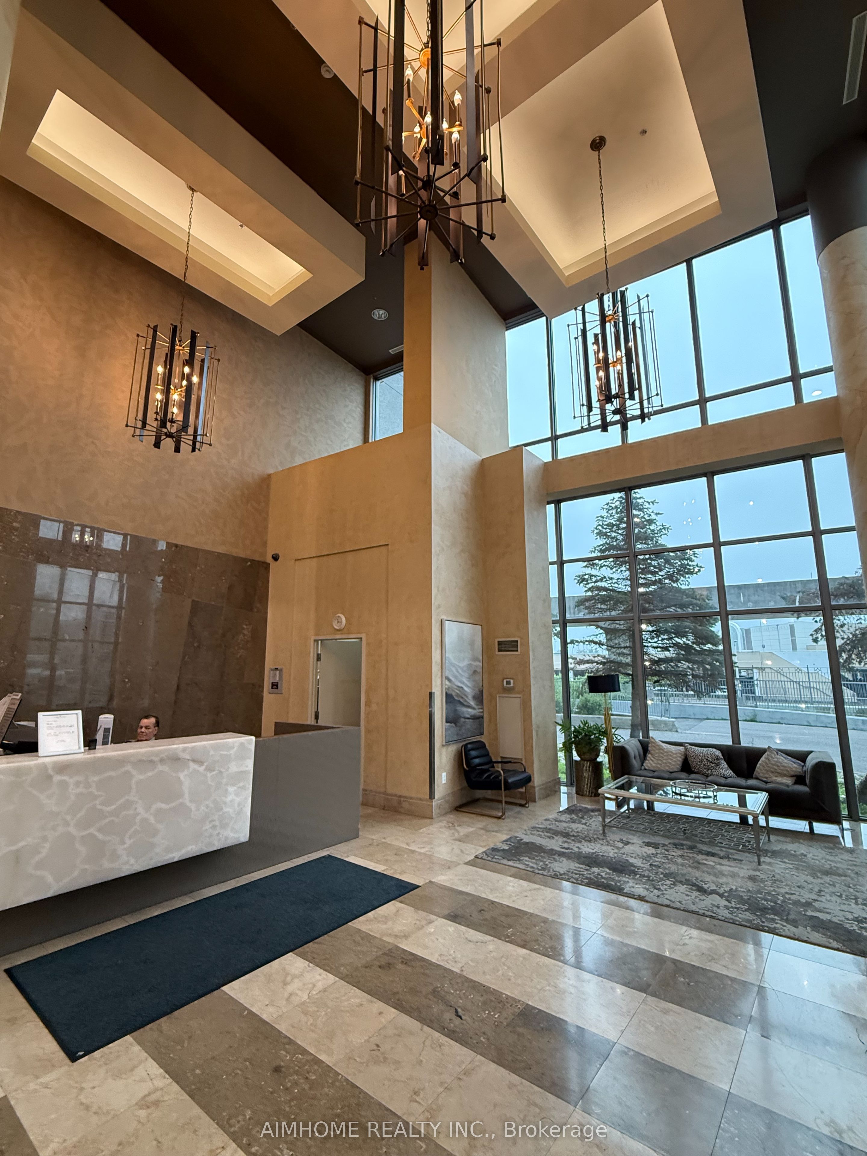50 Brian Harrison Way 2704, Toronto, ON M1P 5J4 photo 5