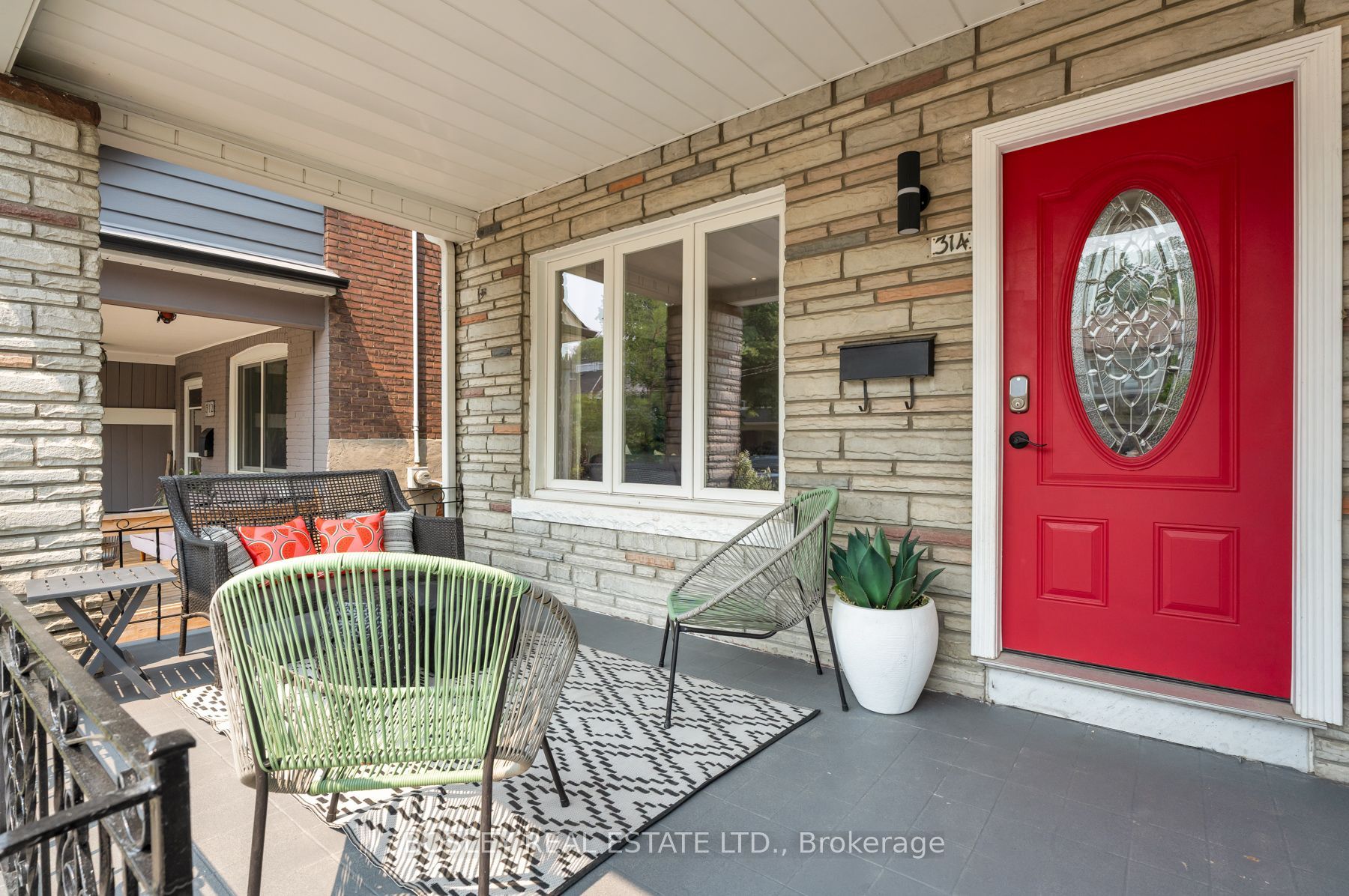 314 Milverton Boulevard, Toronto, ON M4J 1V7 photo 3