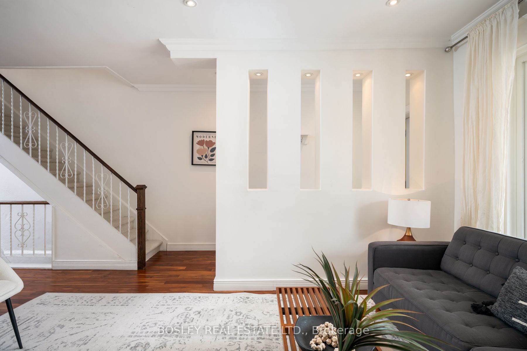 314 Milverton Boulevard, Toronto, ON M4J 1V7 photo 5