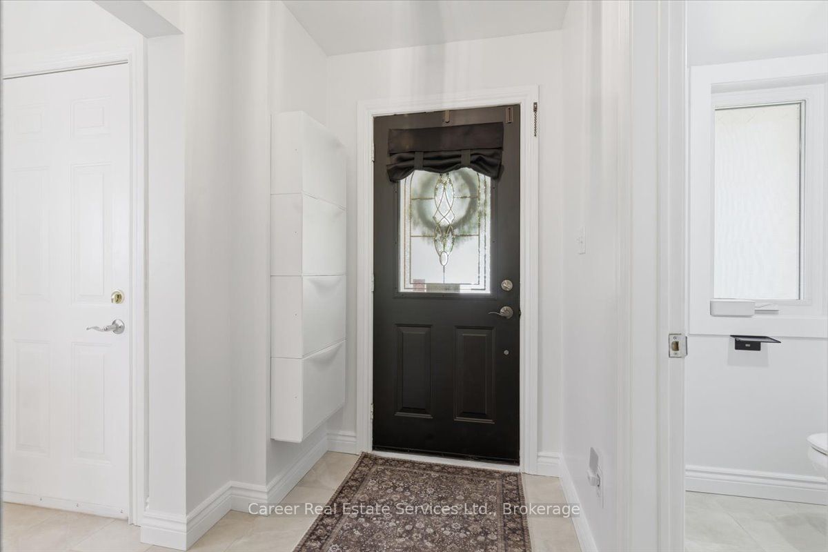 17 Rickaby Street, Clarington, ON L1C 4X7 photo 3
