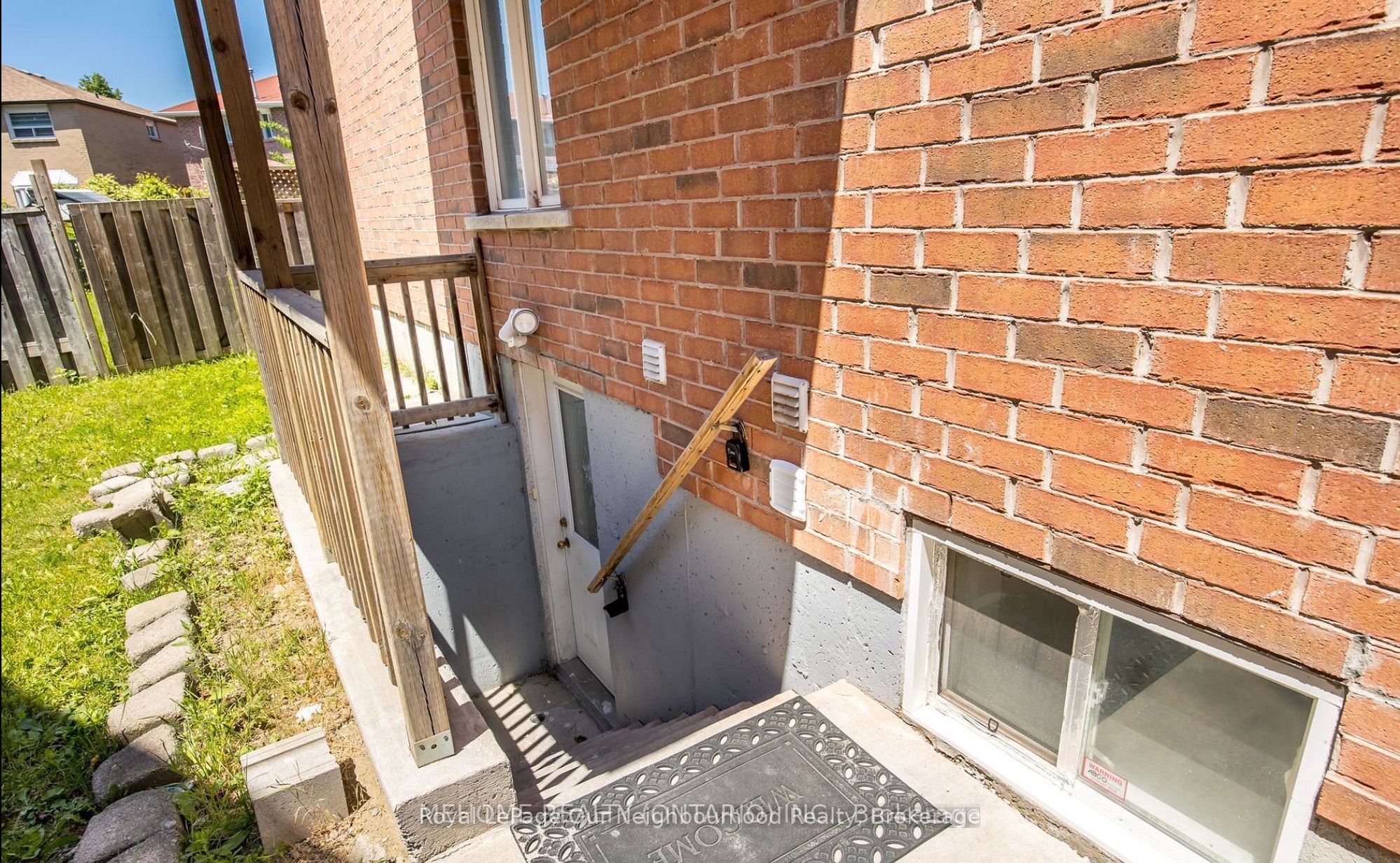 14 Tarsus Crescent Bsmt 2, Toronto, ON M1C 3W7