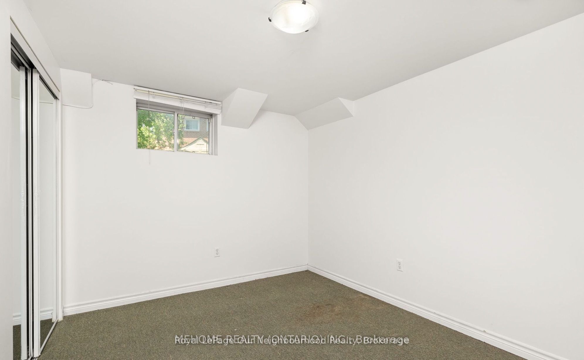 14 Tarsus Crescent Bsmt 2, Toronto, ON M1C 3W7 photo 2