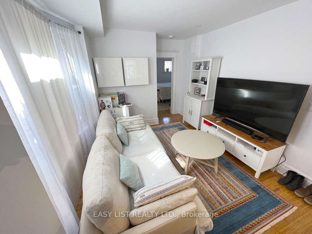 5 Garnock Avenue 2, Toronto, ON M4K 1M1 photo 5