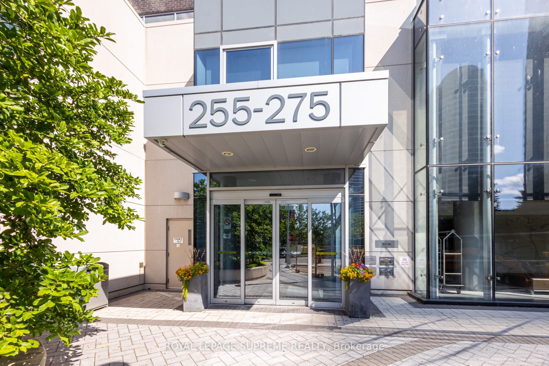 275 Village Green Square 1920, Toronto, ON M1S 0L8 photo 3