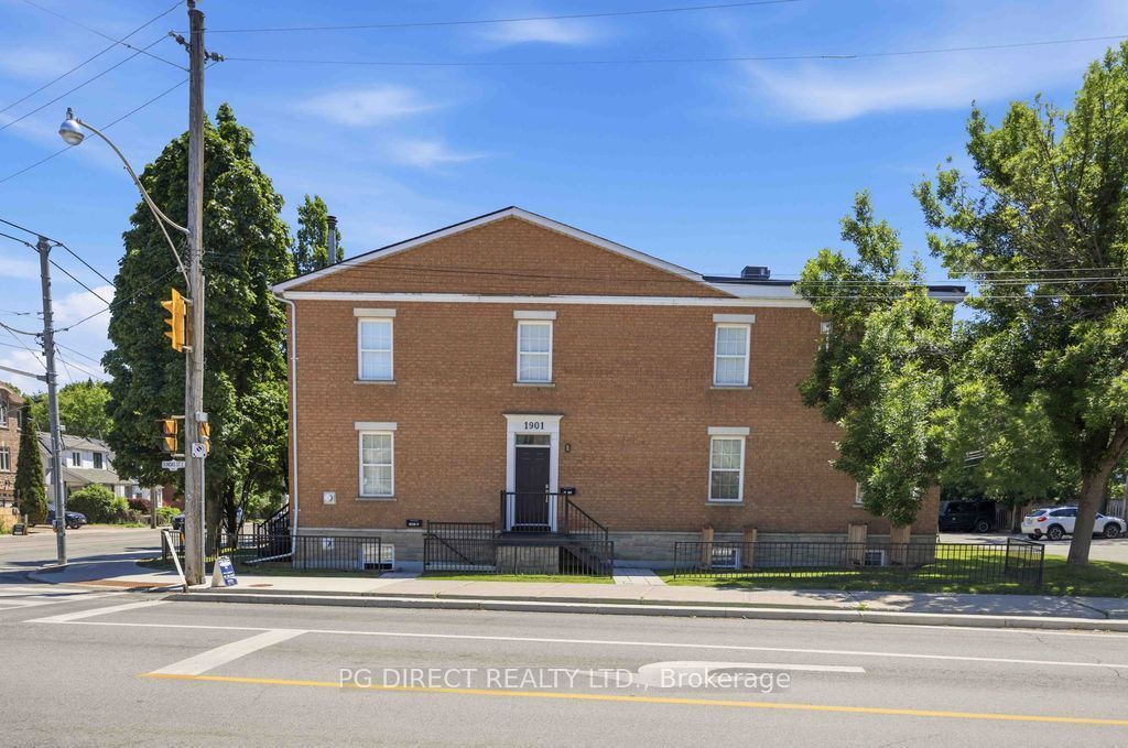 1901 A Dundas Street E 82A, Toronto, ON M4L 4N7 photo 2