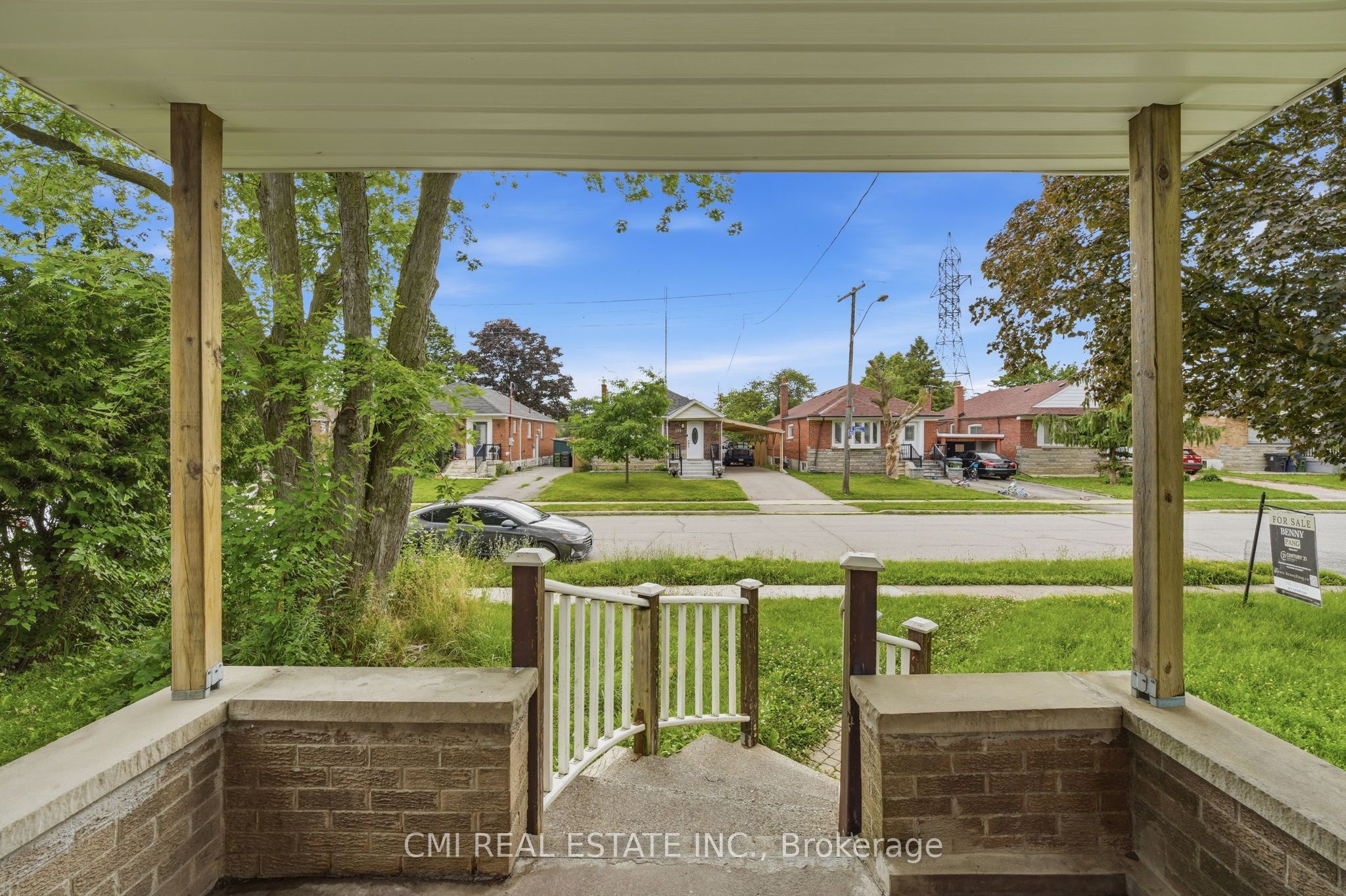 106 Flora Drive, Toronto, ON M1P 1A8 photo 4