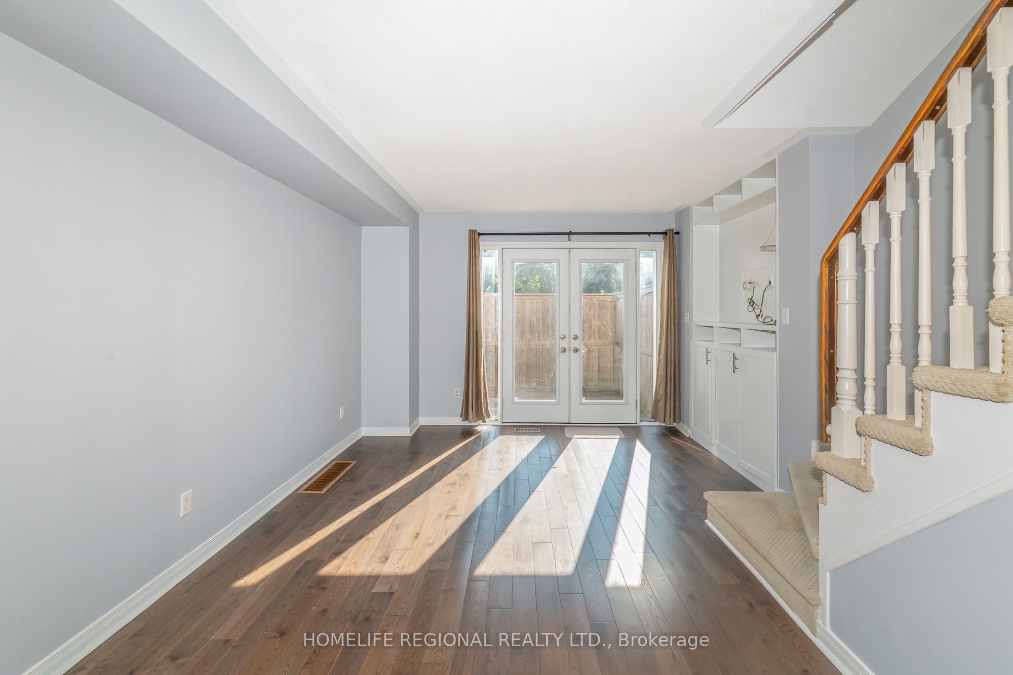 1775 Valley Farm Road 89, Pickering, ON L1V 7J9 photo 2