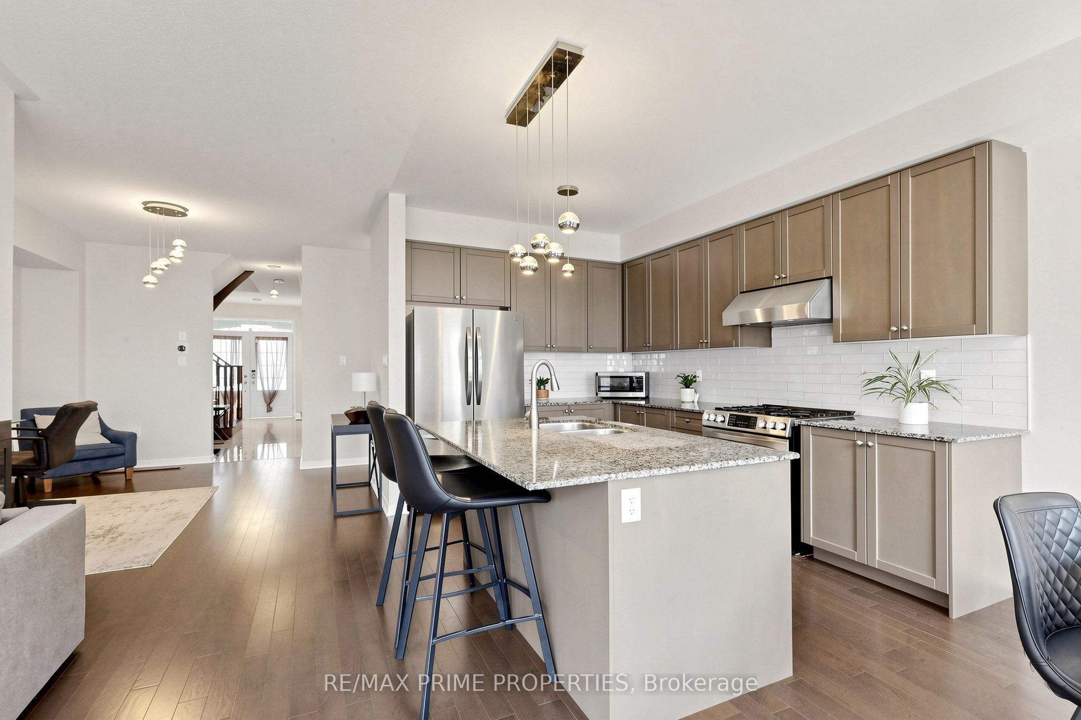 11 Keenlyside Lane, Ajax, ON L1T 0N4 photo 5