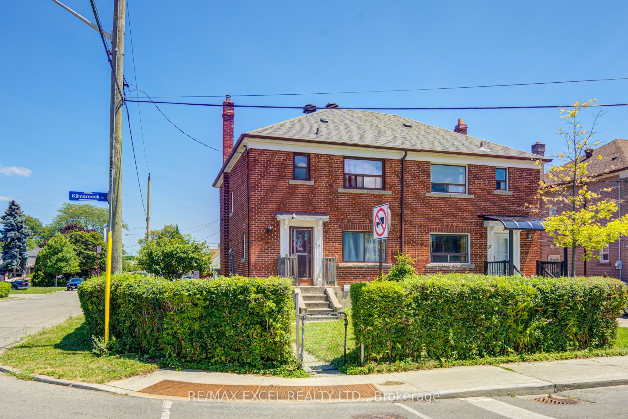 39 Kilmarnock Avenue, Toronto, ON M1K 1Y5 photo 2