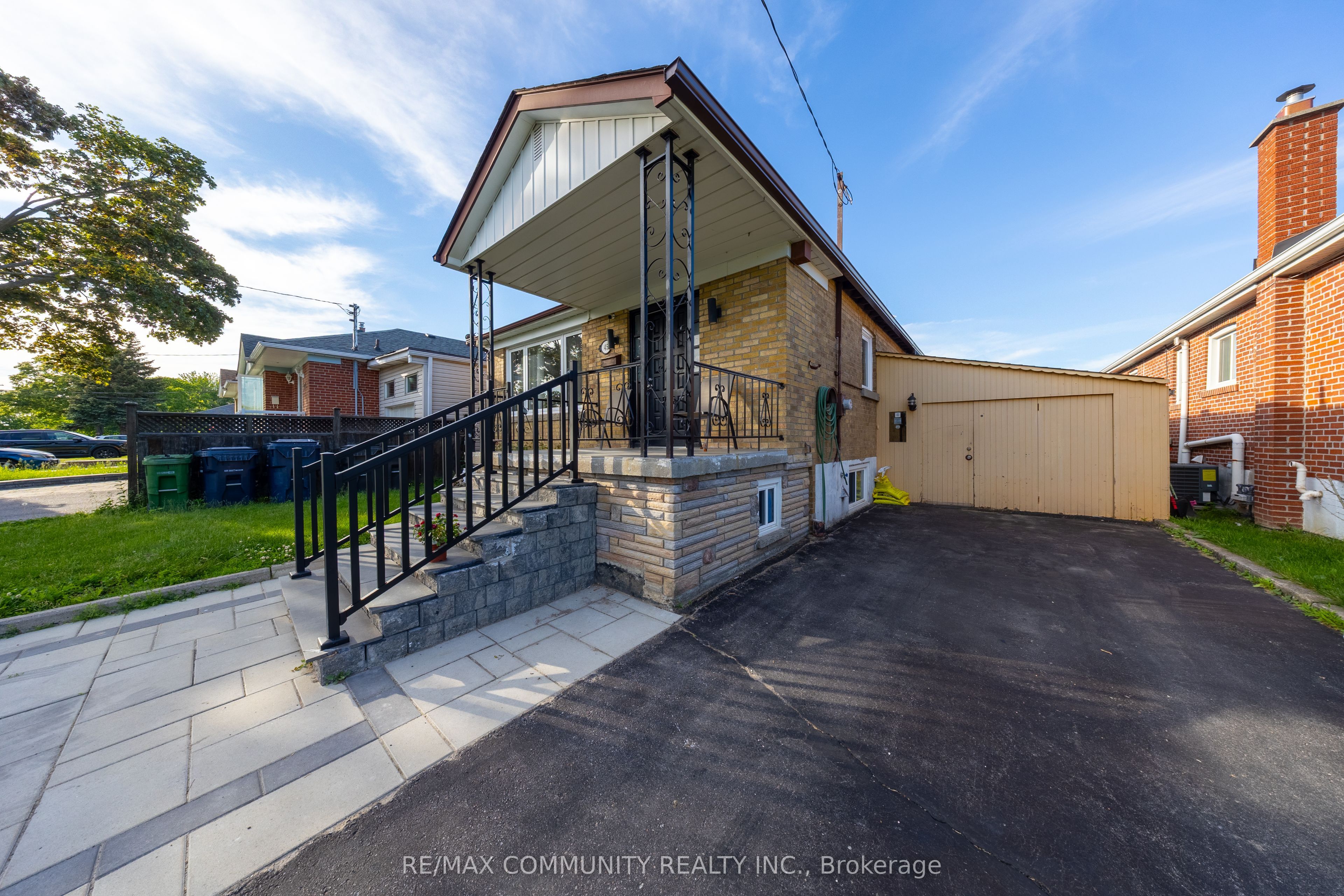 45 Barrymore Road, Toronto, ON M1J 1W4 photo 4
