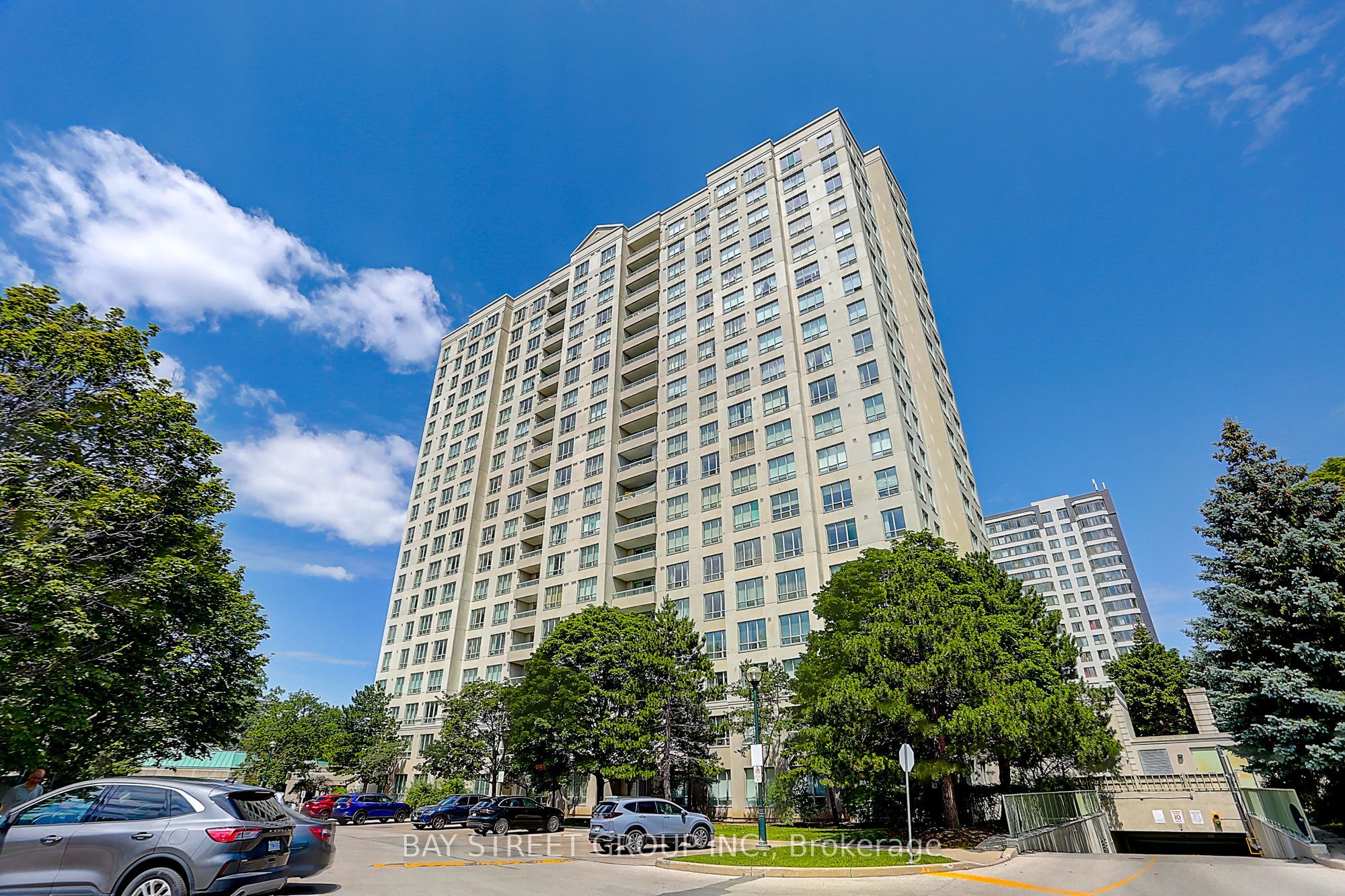 5039 Finch Avenue E 709, Toronto, ON M1S 5L1 photo 2