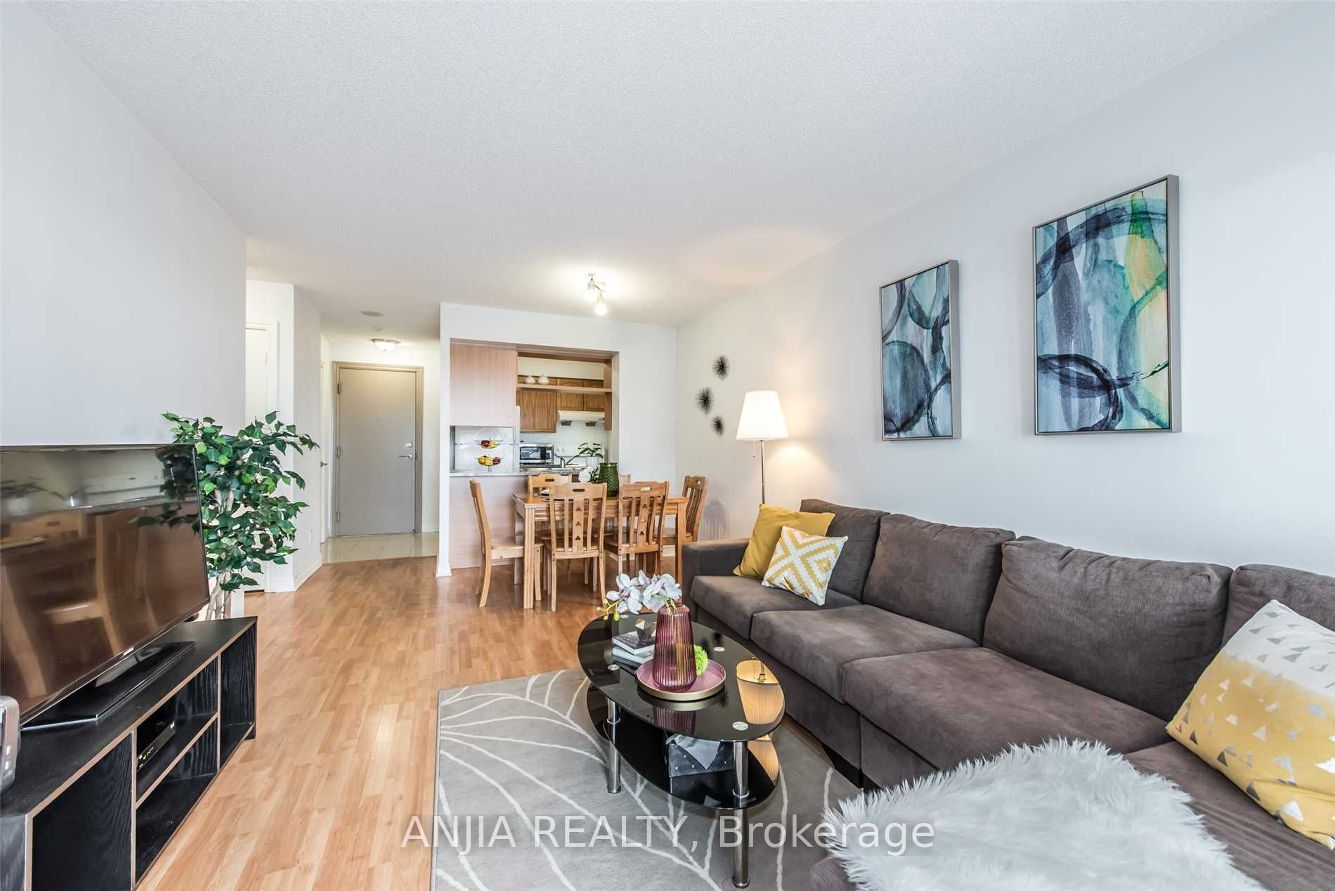 70 Town Centre Court 1203, Toronto, ON M1P 0B2 photo 5