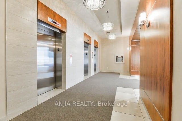 50 Town Centre Court 2308, Toronto, ON M1P 4Y7 photo 5