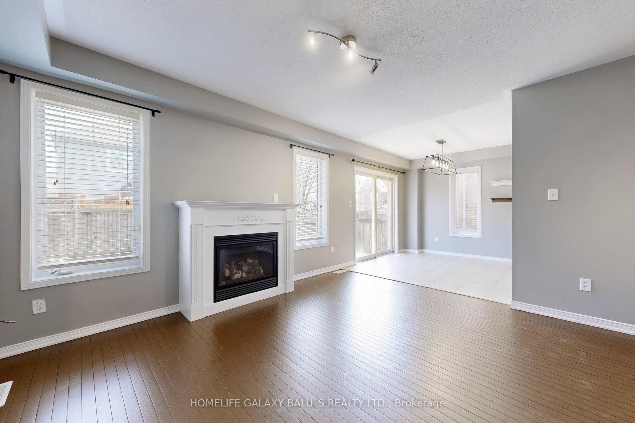 68 Mcnicol Crescent, Ajax, ON L1Z 1Y8 photo 4